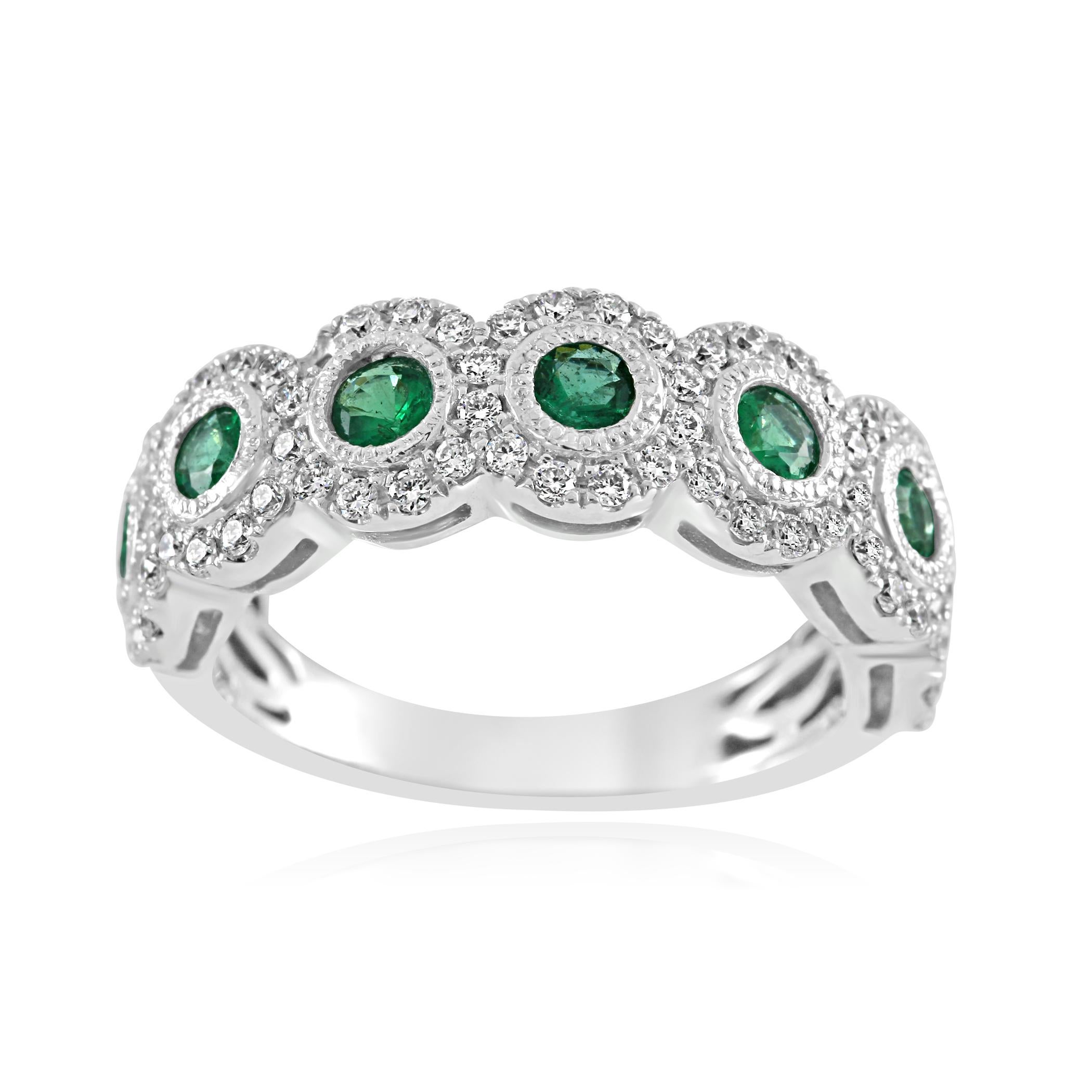 Modern Emerald Diamond Single Halo Gold Strackable Fashion Cocktail Milgrain Band Ring