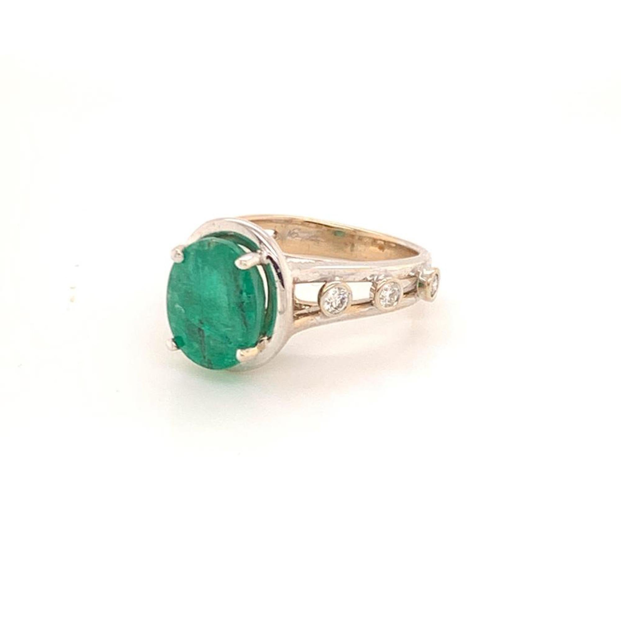 Women's Emerald Diamond Statement Ring 4.05 TCW 14k White Gold Women Certified For Sale