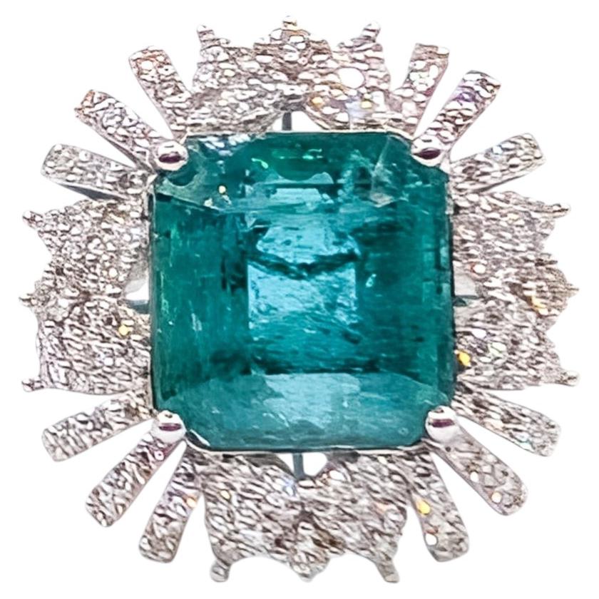 Emerald & Diamond Sunburst Cocktail Ring in 18k White Gold- GIA 6224620942