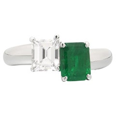 Emerald & Diamond Toi et Moi Ring, 18KT White Gold