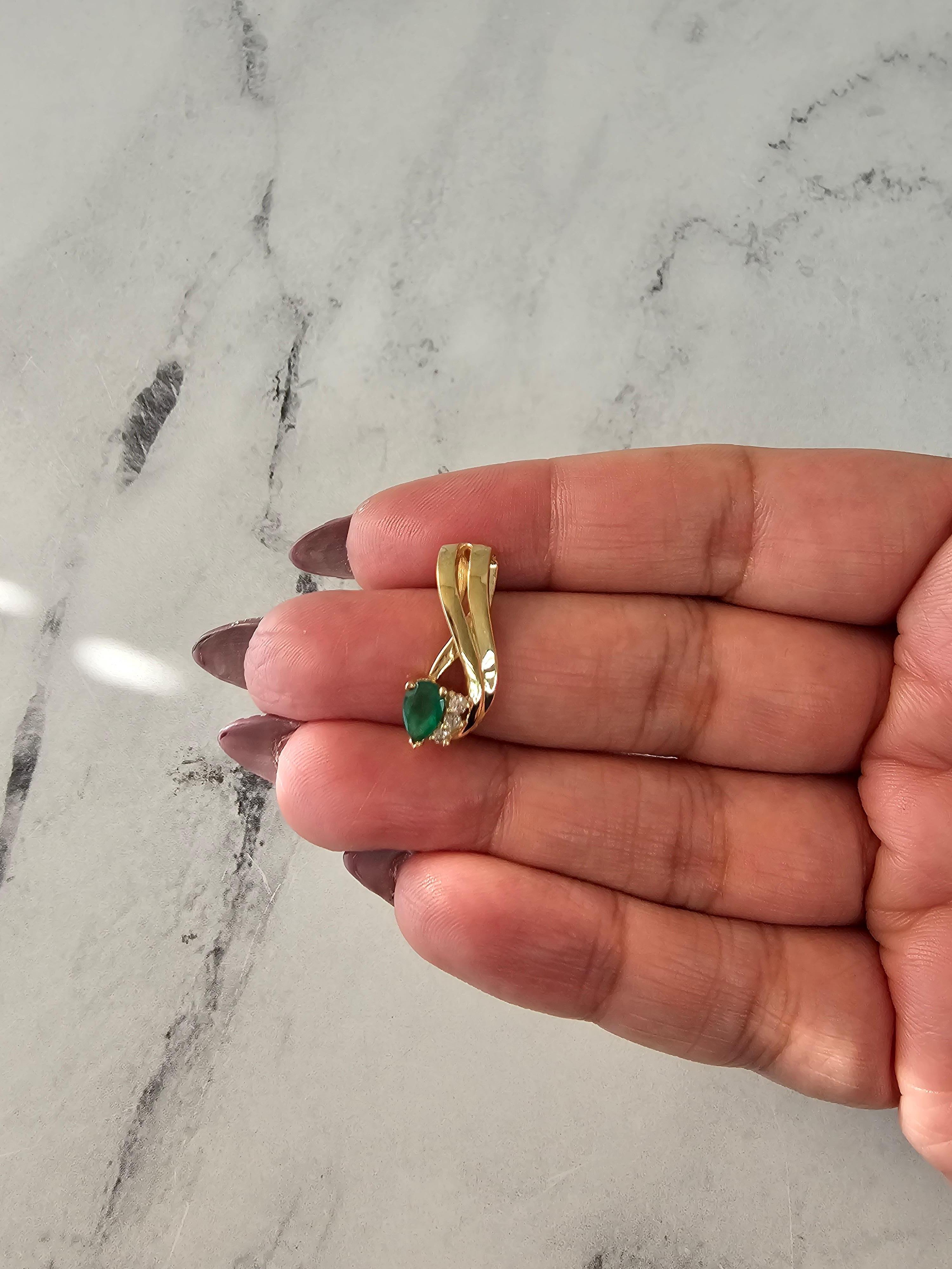 ♥ Product Summary ♥

Main Stone: Emerald & Diamond
Approx. Carat Weight: .49cttw
Emerald Carat Weight: .40ct
Diamond Carat Weight: .09ct
Stone Cut: Pear & Round
Material: 14k Yellow Gold
Dimensions: 22MM x 10MM 

Diamonds & Emerald are Natural. Not
