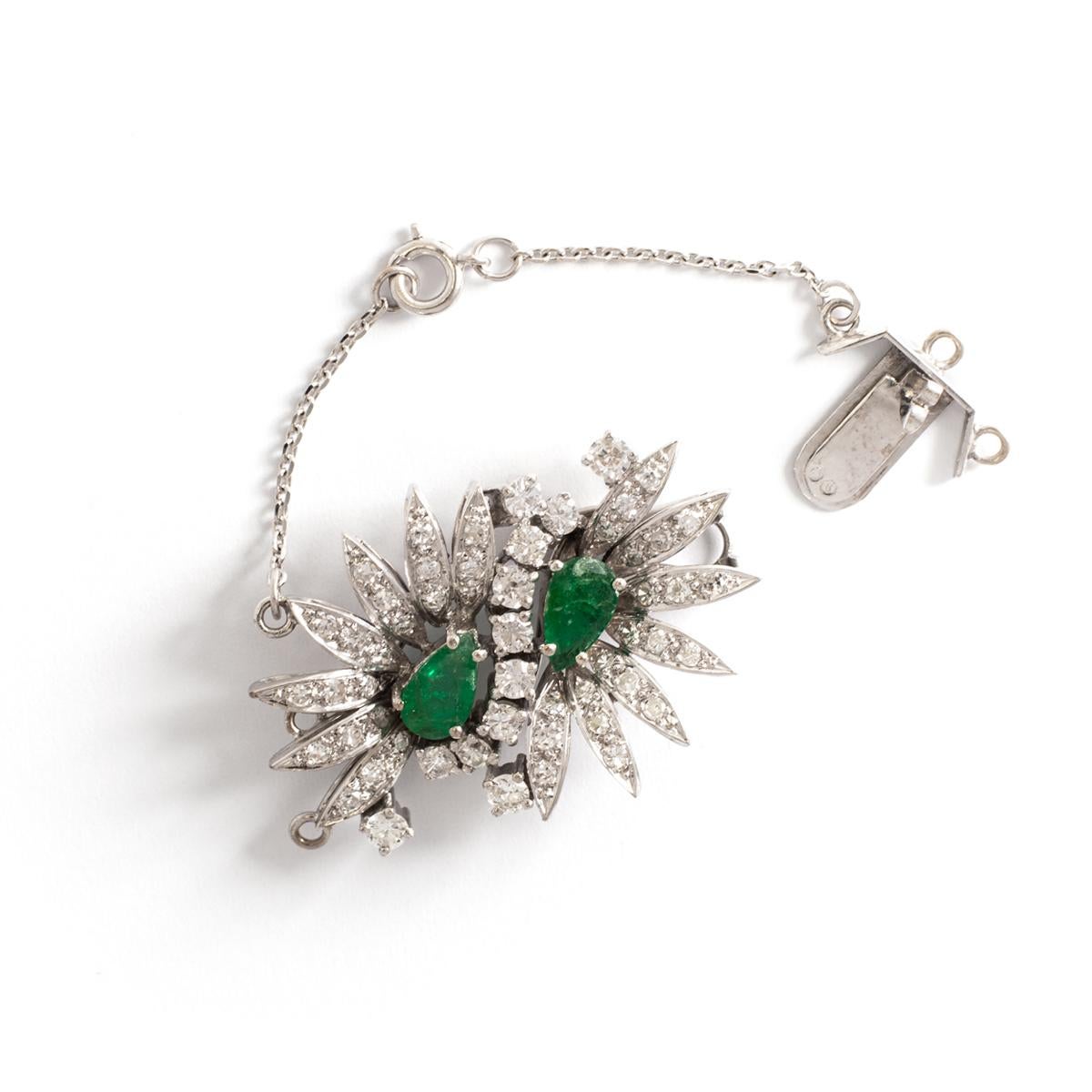 Aesthetic Movement Emerald Diamond White Gold Clasp For Sale