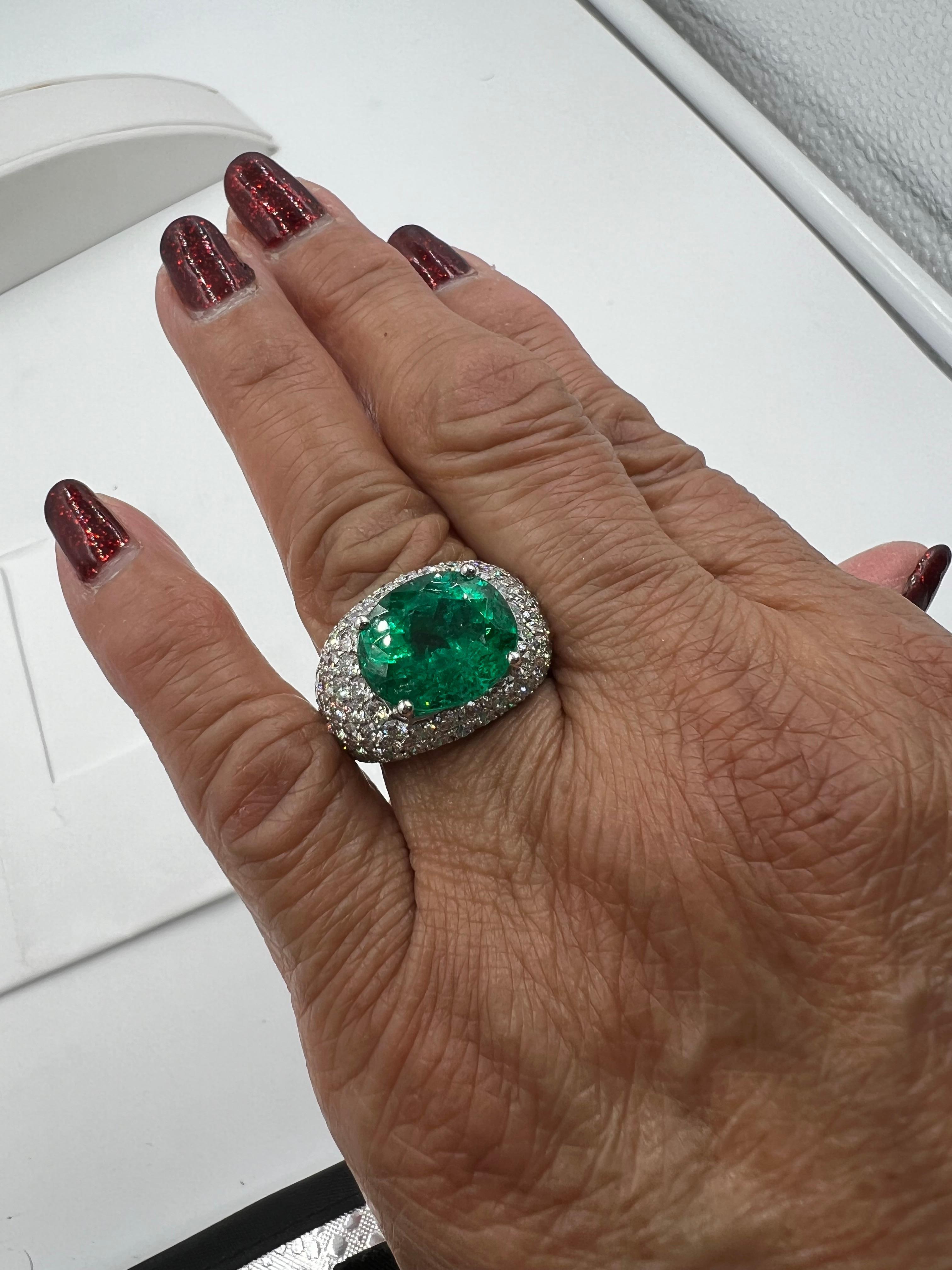 Emerald Diamond White Gold Dome Ring For Sale 2
