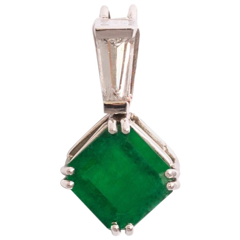 Emerald Diamond White Gold Pendant For Sale