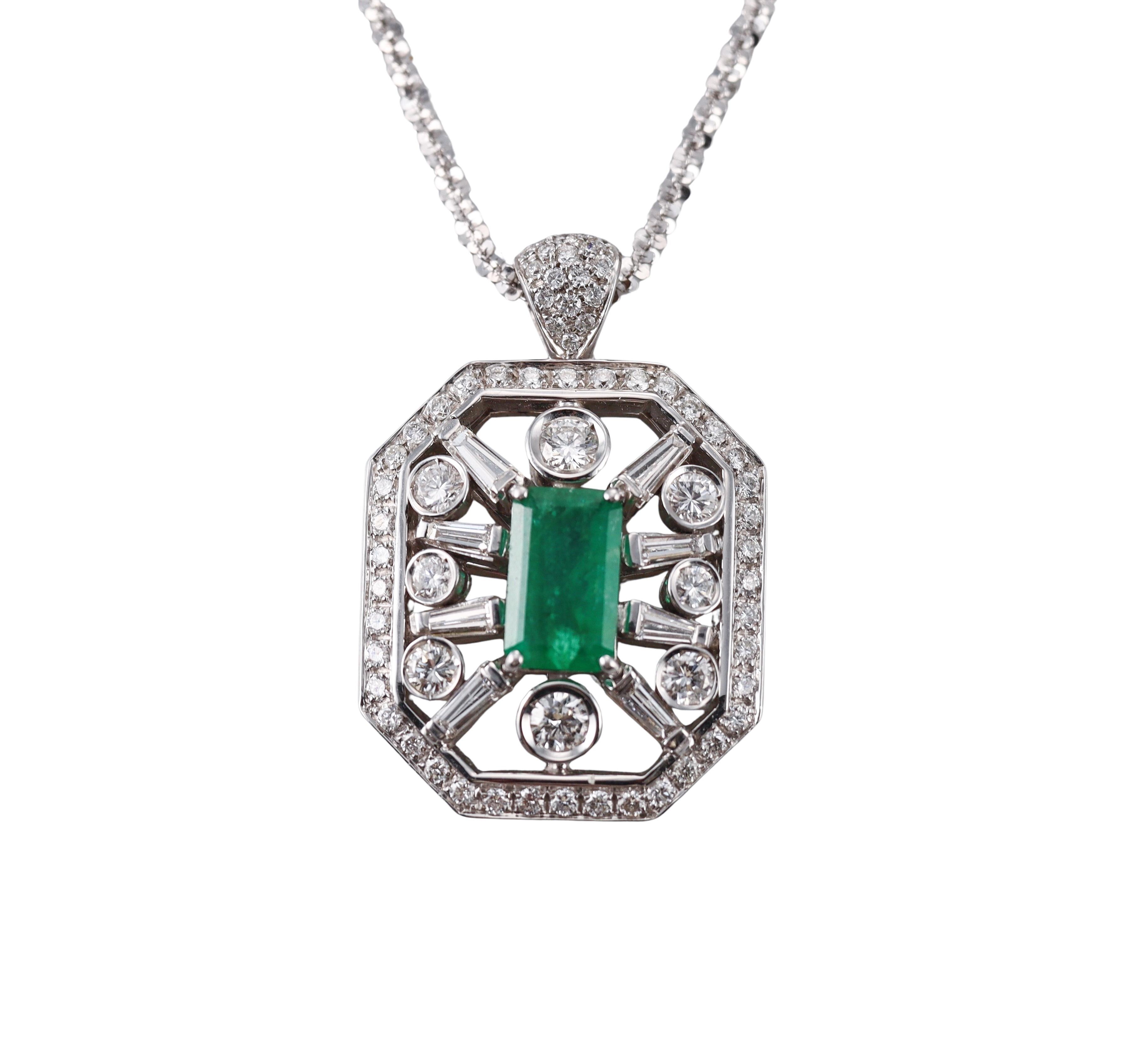 Emerald Diamond White Gold Pendant Necklace For Sale 2