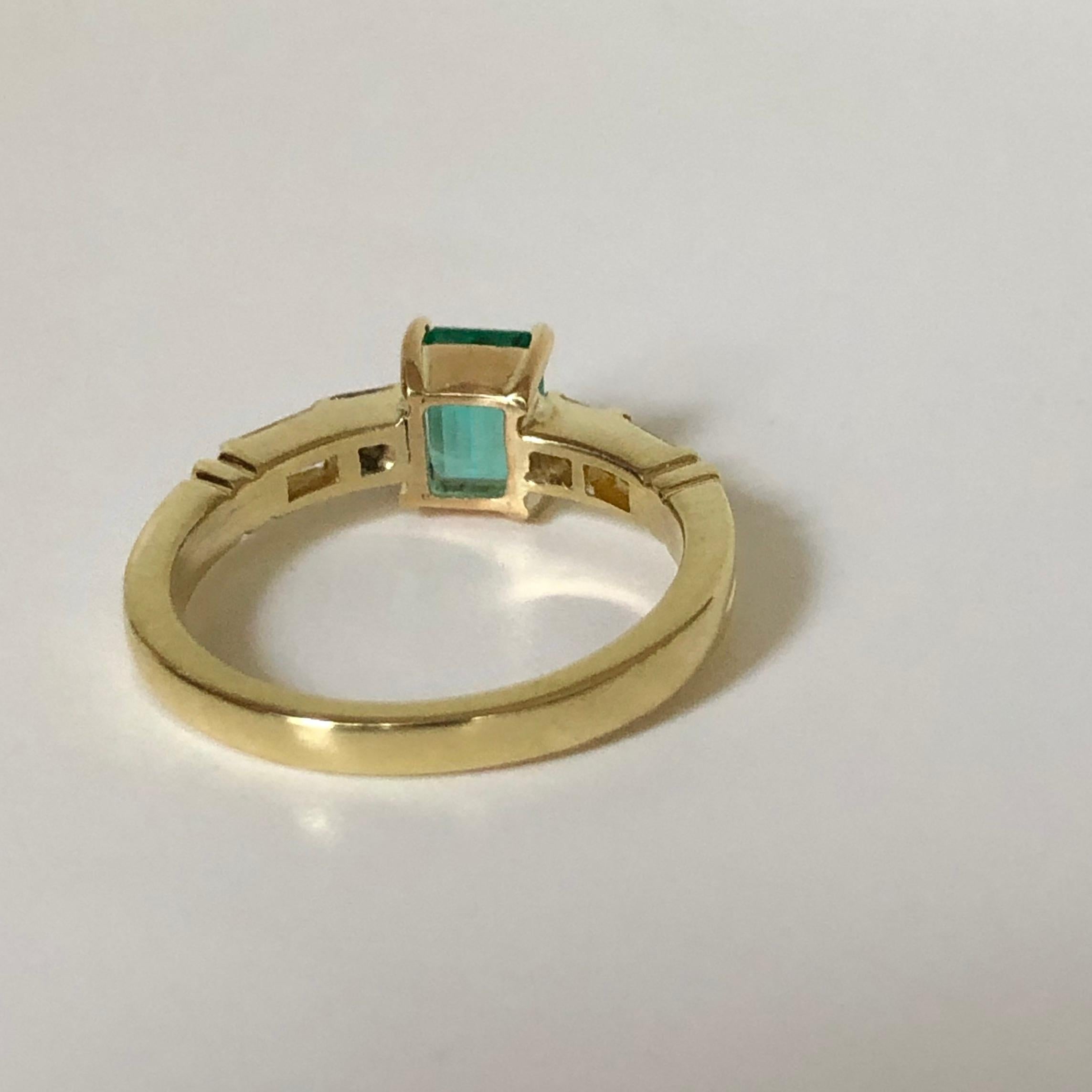 Women's Emerald Diamond Yellow Gold 18 Karat Engagement Ring