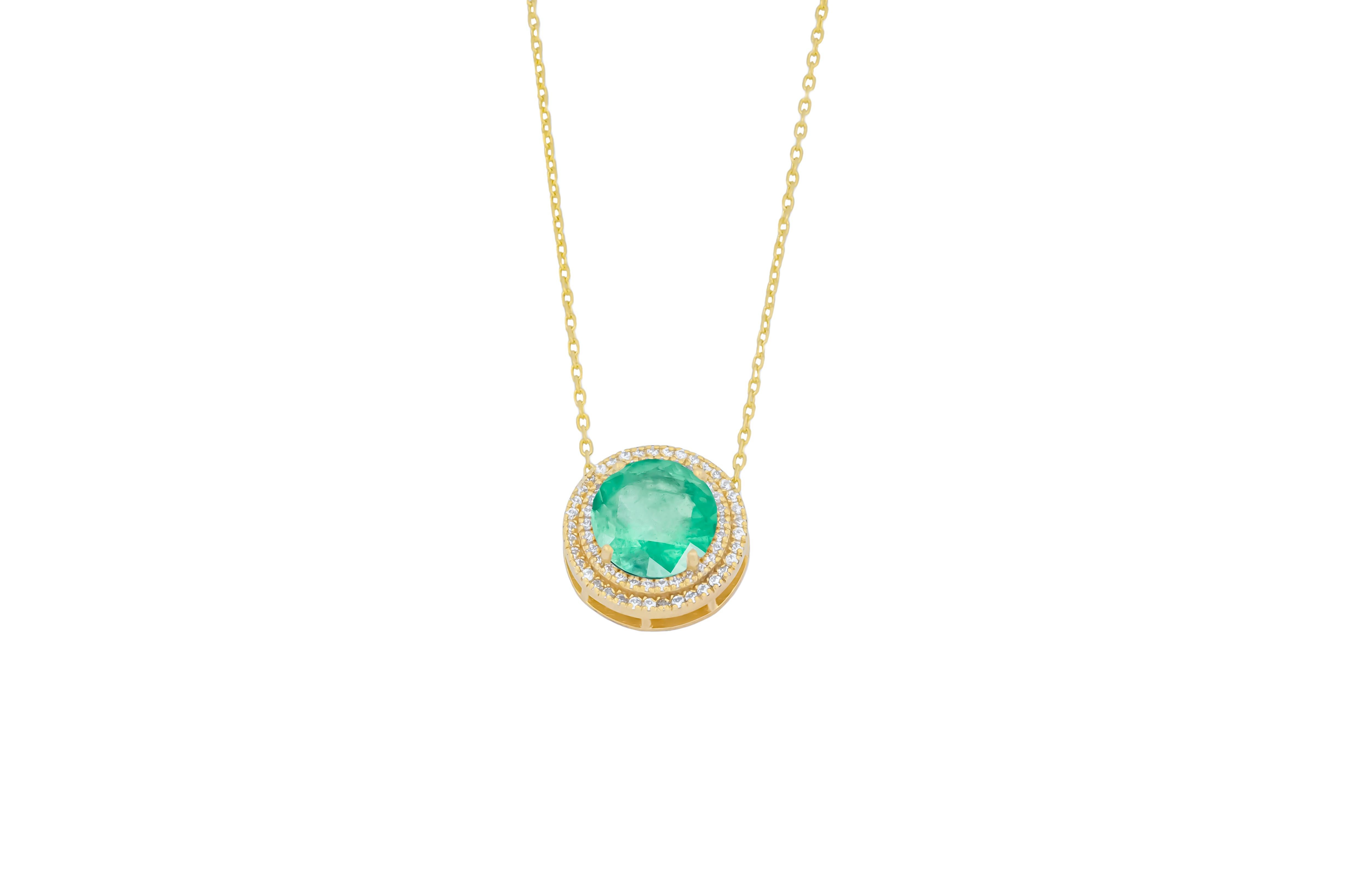 Women's Emerald, Diamonds, 14 Karat Yellow Gold, Round Shape Emerald Pendant necklace For Sale