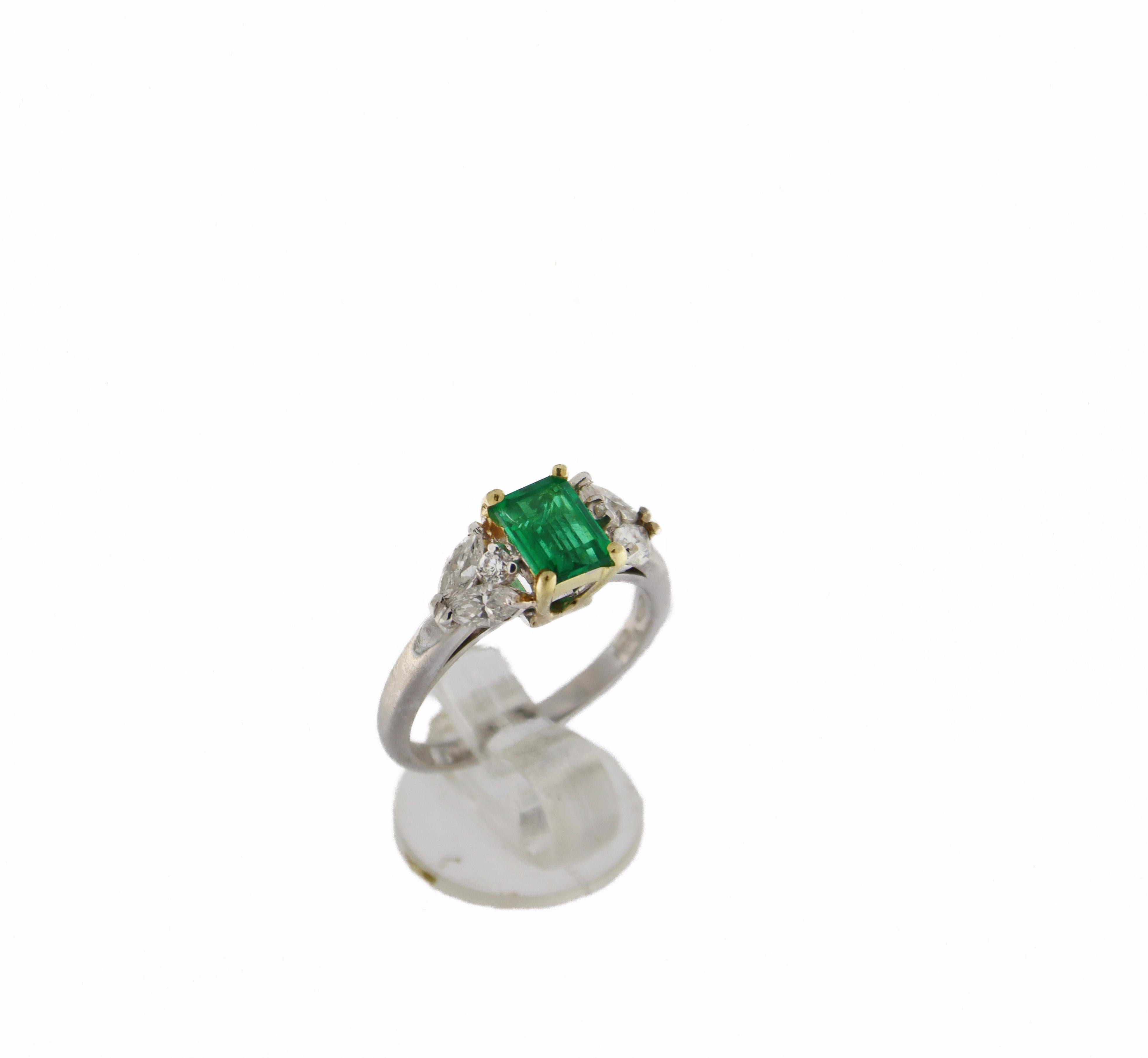 Emerald Diamonds 18 Karat White Gold Cocktail Ring For Sale 6