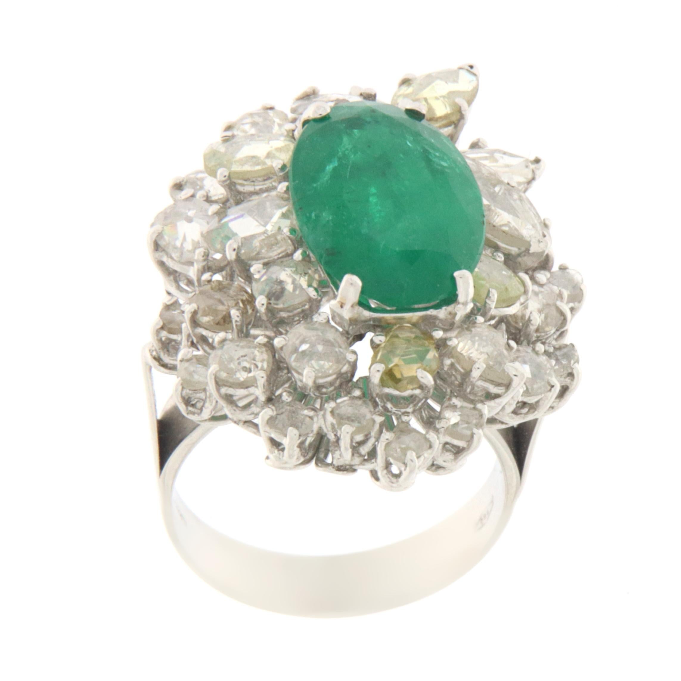 Artisan Emerald Diamonds 18 Karat White Gold Cocktail Ring For Sale