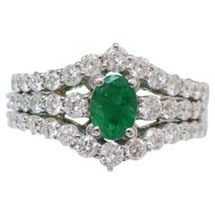 Esmeralda, Diamantes, Anillo de Oro Blanco de 18 Kilates.