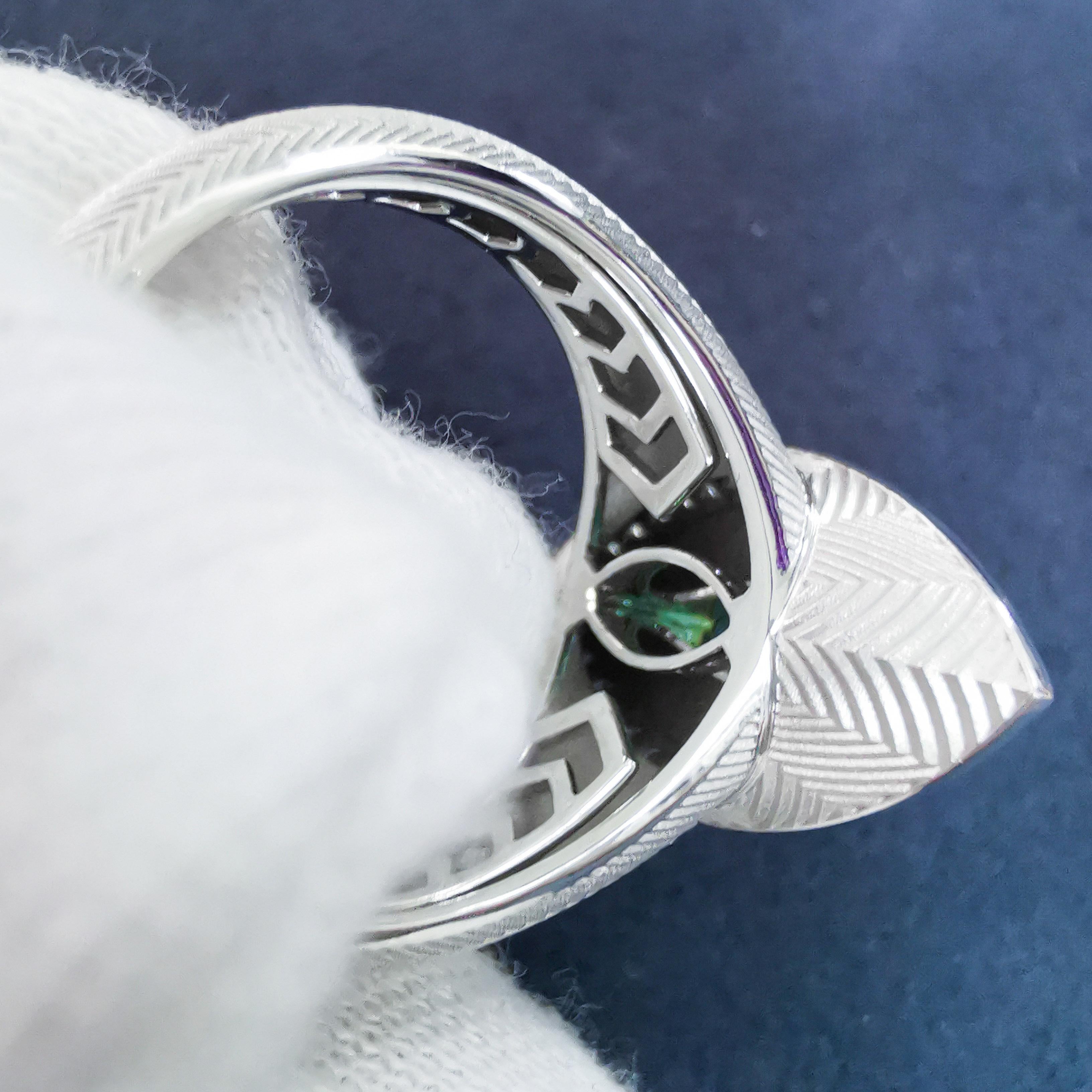 Emerald Diamonds 18 Karat White Gold Tweed Marquise Ring For Sale 1