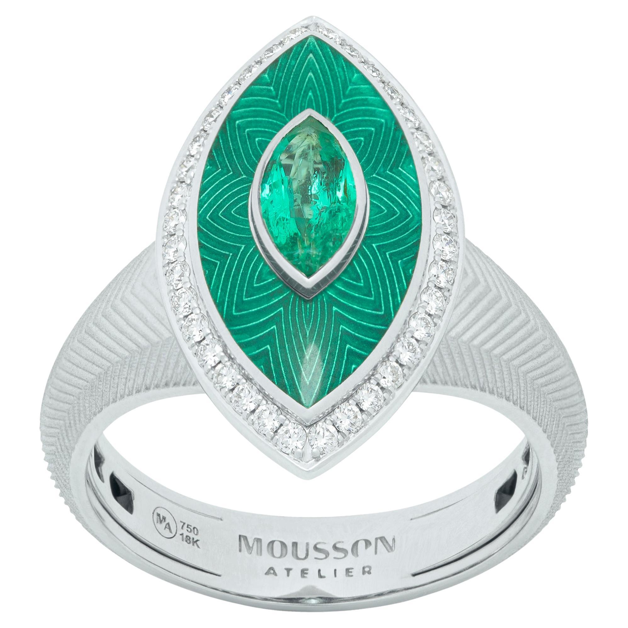 Emerald Diamonds 18 Karat White Gold Tweed Marquise Ring For Sale