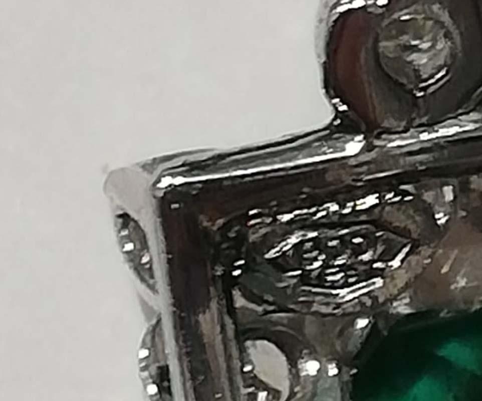 Women's Emerald, Diamonds, Platinum Ring. For Sale