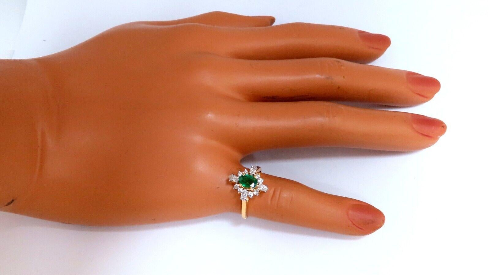 Women's or Men's Emerald Diamonds Ring 14 Karat 1.20 Carat Edwardian Deco For Sale