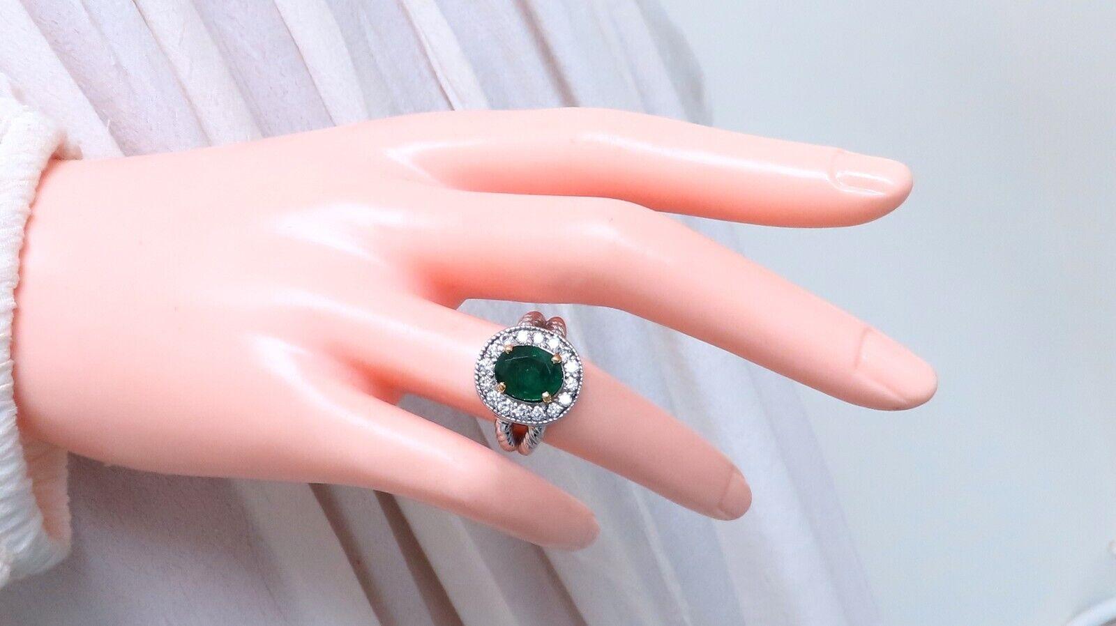 Women's or Men's Emerald Diamonds Ring 14kt 2.69ct Natural Oval Brilliant For Sale