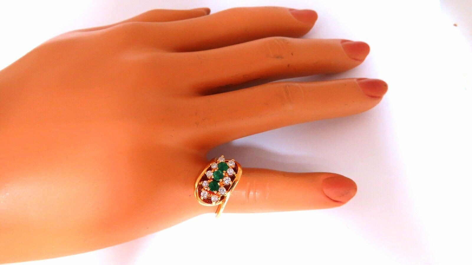 Women's or Men's Emerald Diamonds Ring 14 Karat .36 Carat Natural Cluster Deco For Sale