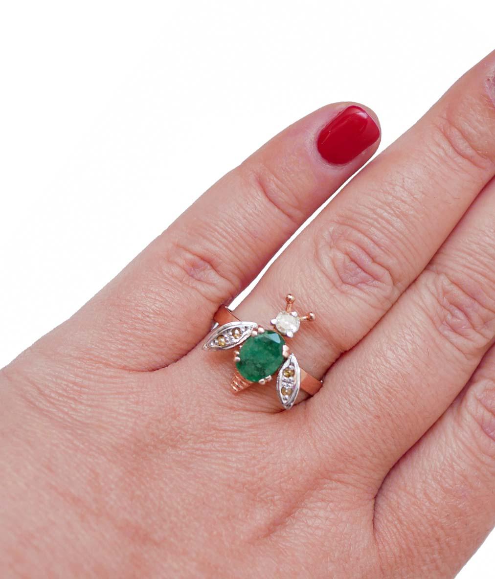 Emerald, Diamonds, Rose Gold and Silver Fly Ring. In Good Condition For Sale In Marcianise, Marcianise (CE)