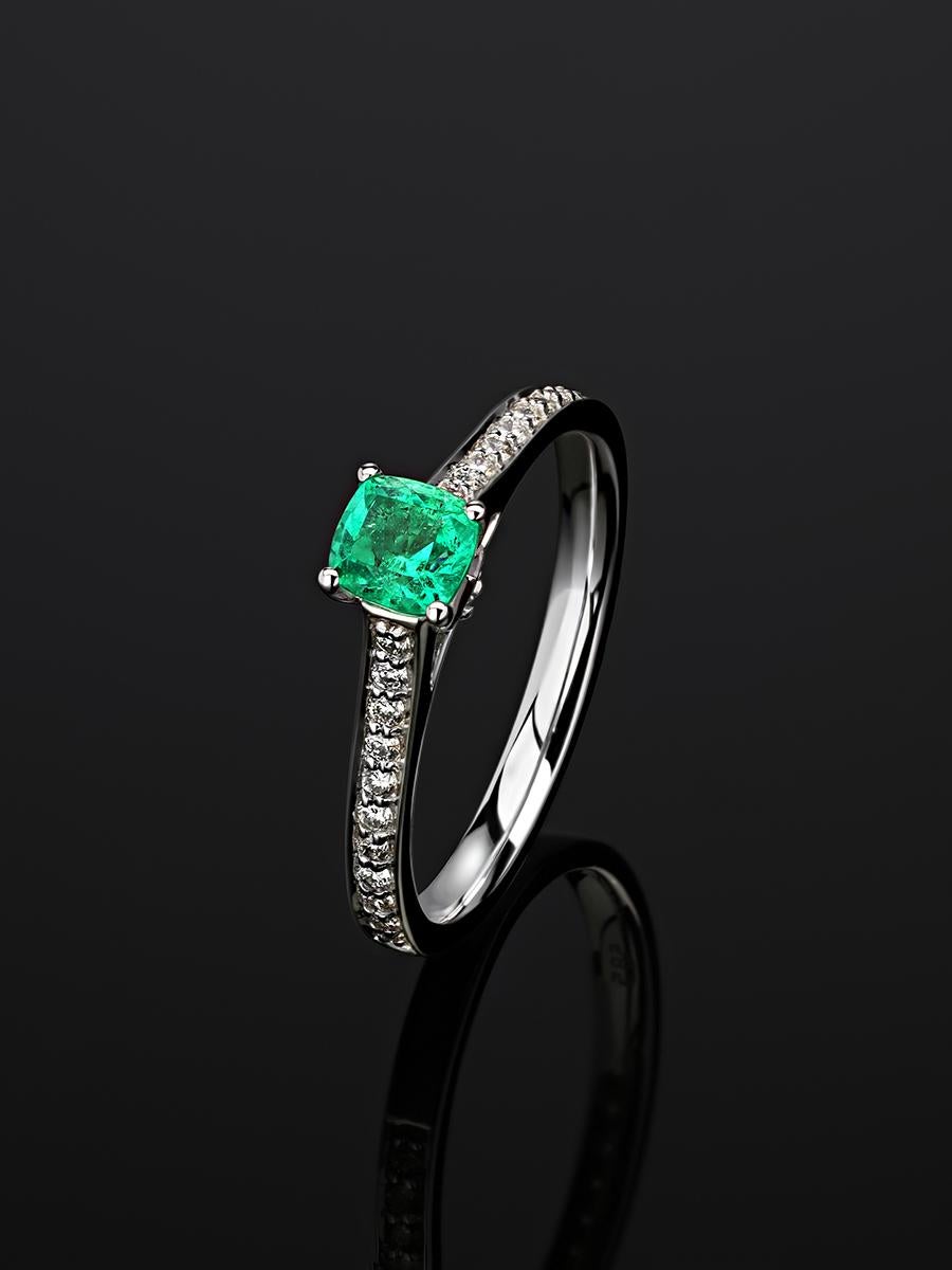 14K white gold ring with natural emerald and diamonds
gemstone origin - Brazil
emerald measurements - 0.16 x 0.16 x 0.2 in / 4 x 4 x 5 mm
emerald weight - 0.52 carats
diamonds weight - 0.23 carats
ring size - 7.25 US (this ring may be resized,