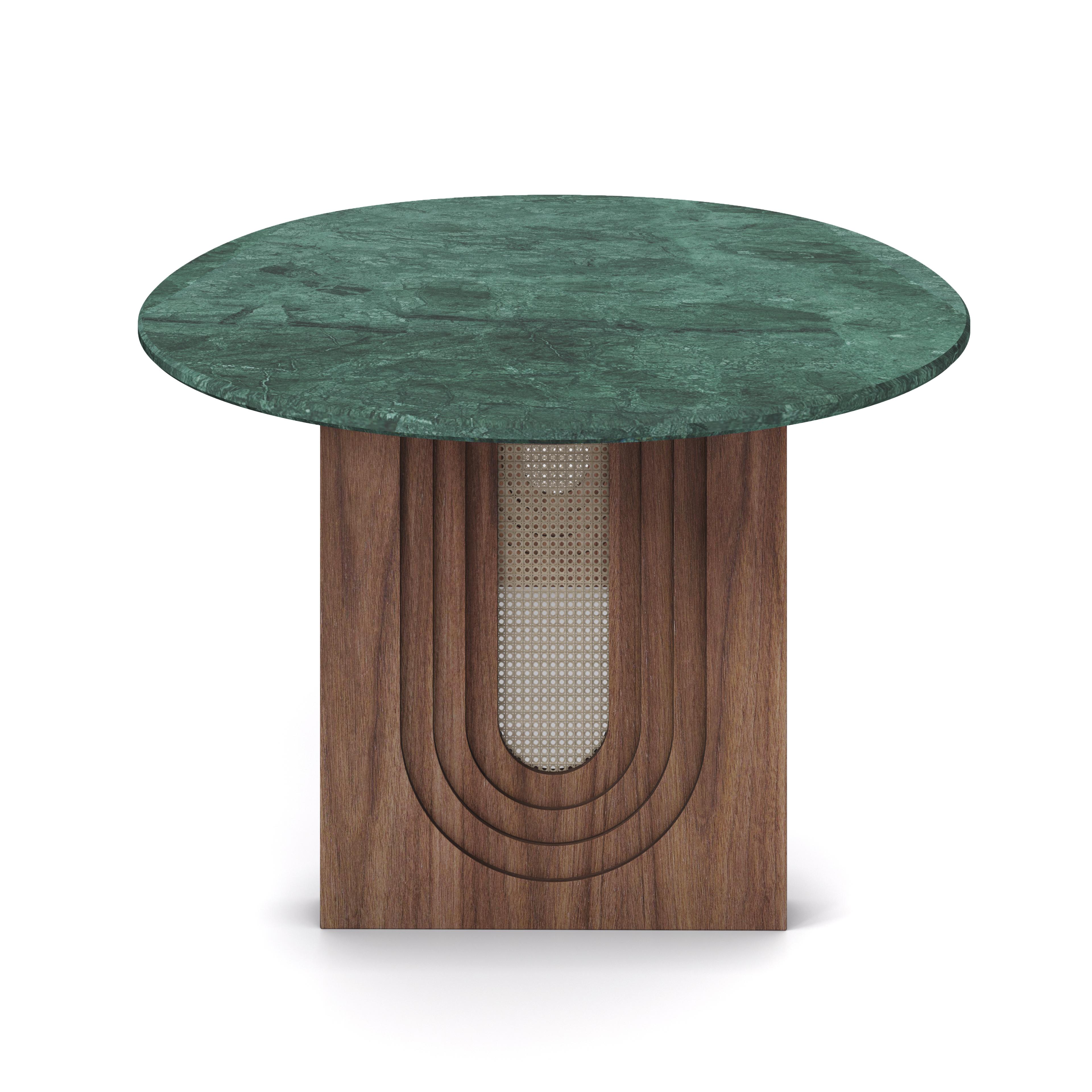 Portugais Emerald Dining Table by Nolita Harbour - Marble Top with Walnut Base and Rattan en vente