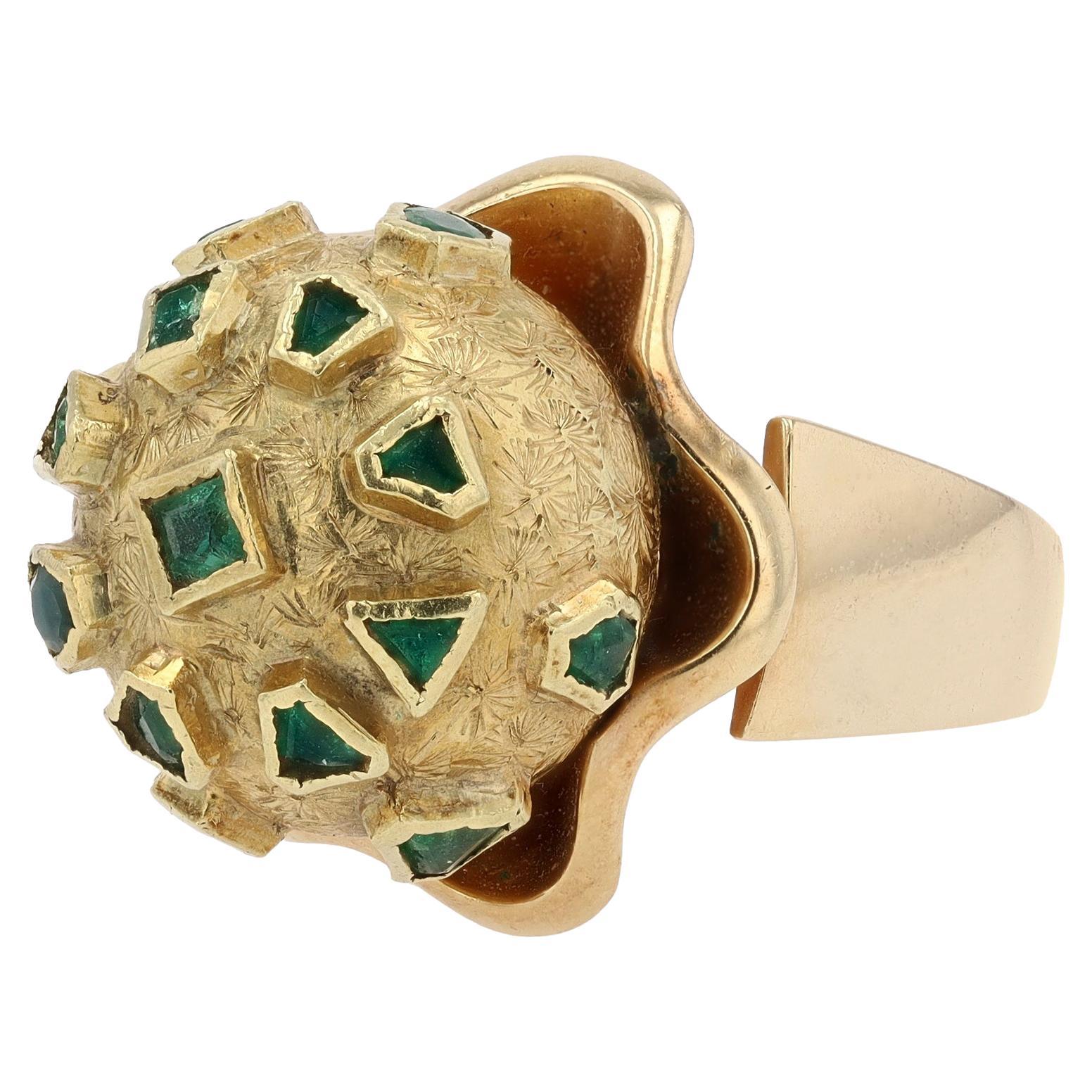 Emerald Disco Ball 1960s Mid Century Modern Yellow Gold Cocktail Ring For Sale