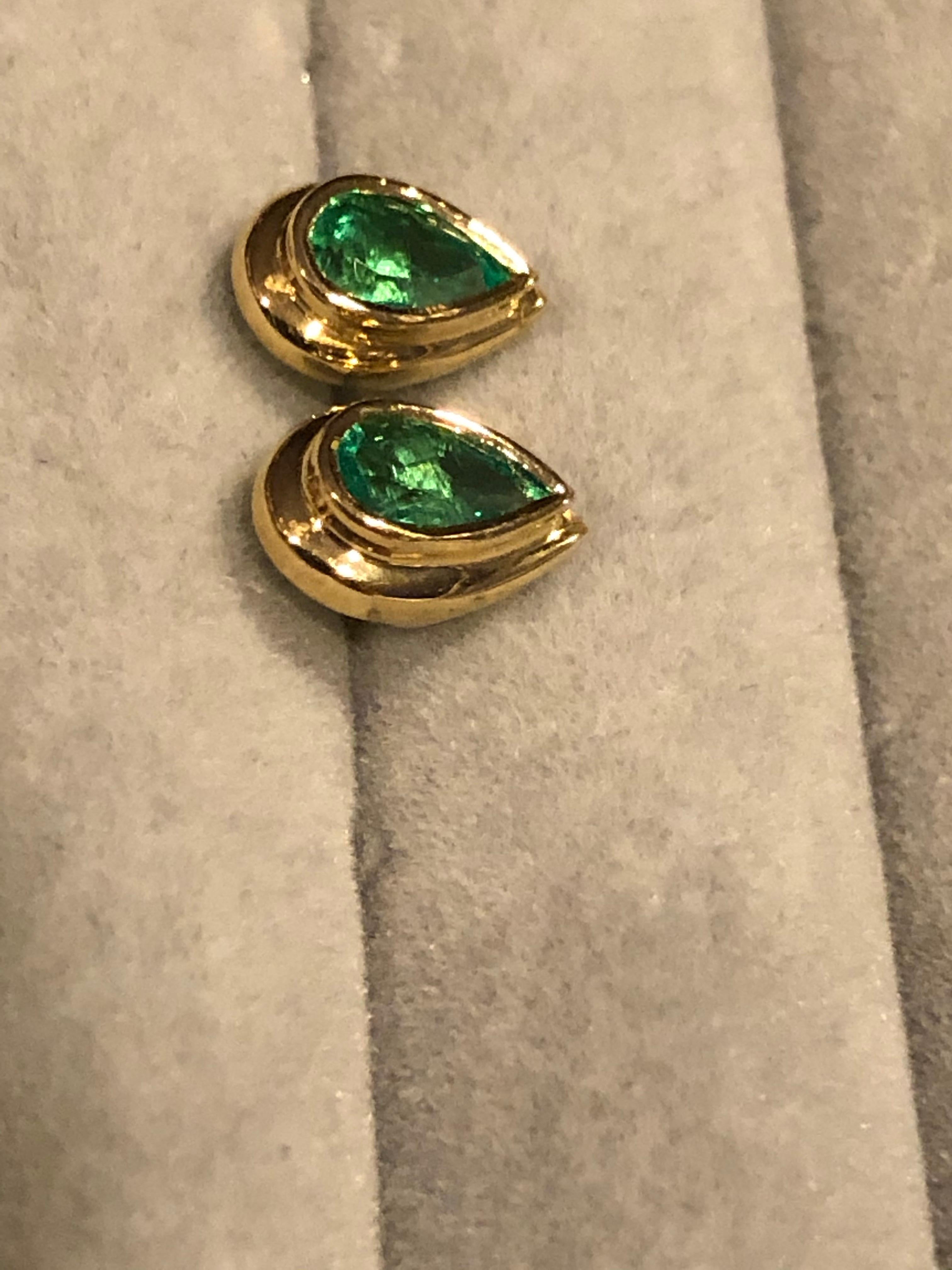 Emerald Dome Stud Pear Cut Earrings 18 Karat Gold 3