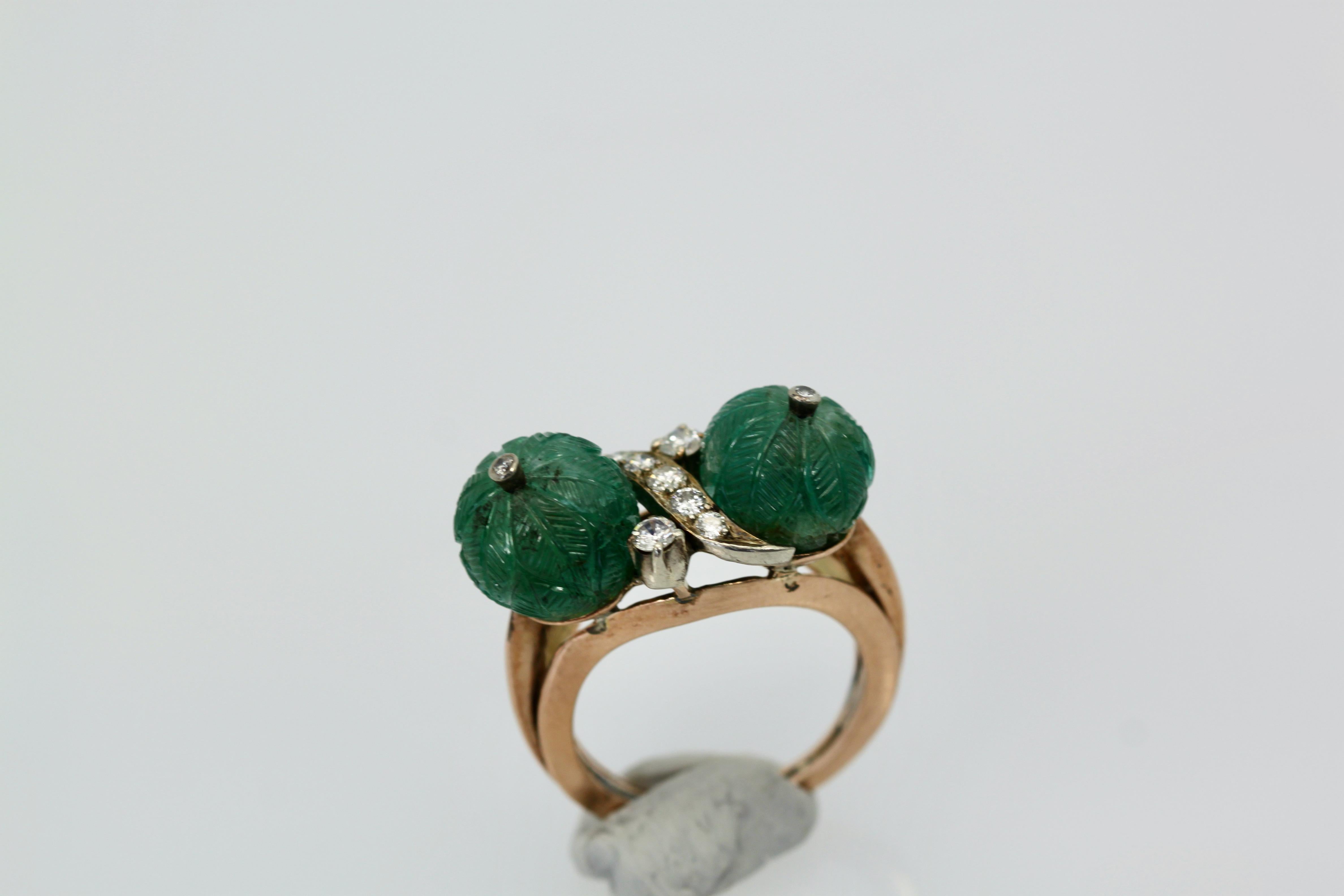 Emerald Double Carved Diamond Ring In Good Condition For Sale In North Hollywood, CA