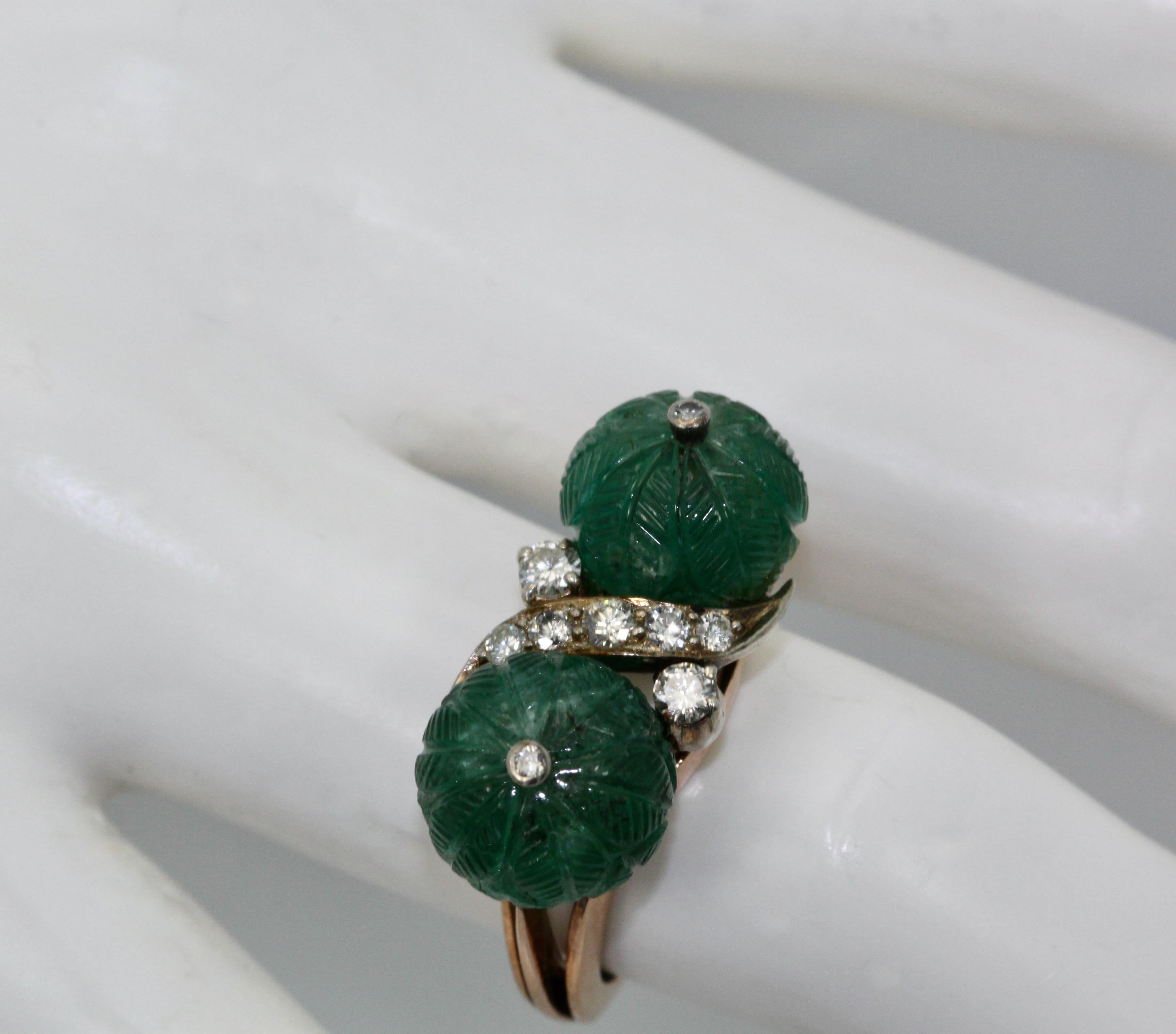 Emerald Double Carved Diamond Ring For Sale 2