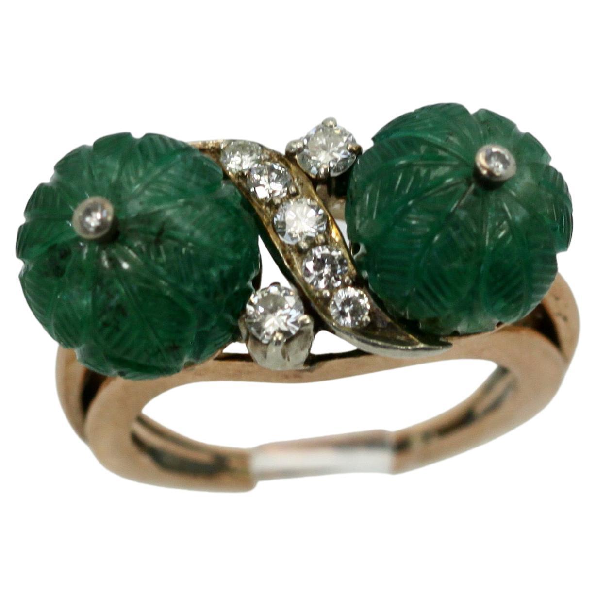 Emerald Double Carved Diamond Ring For Sale