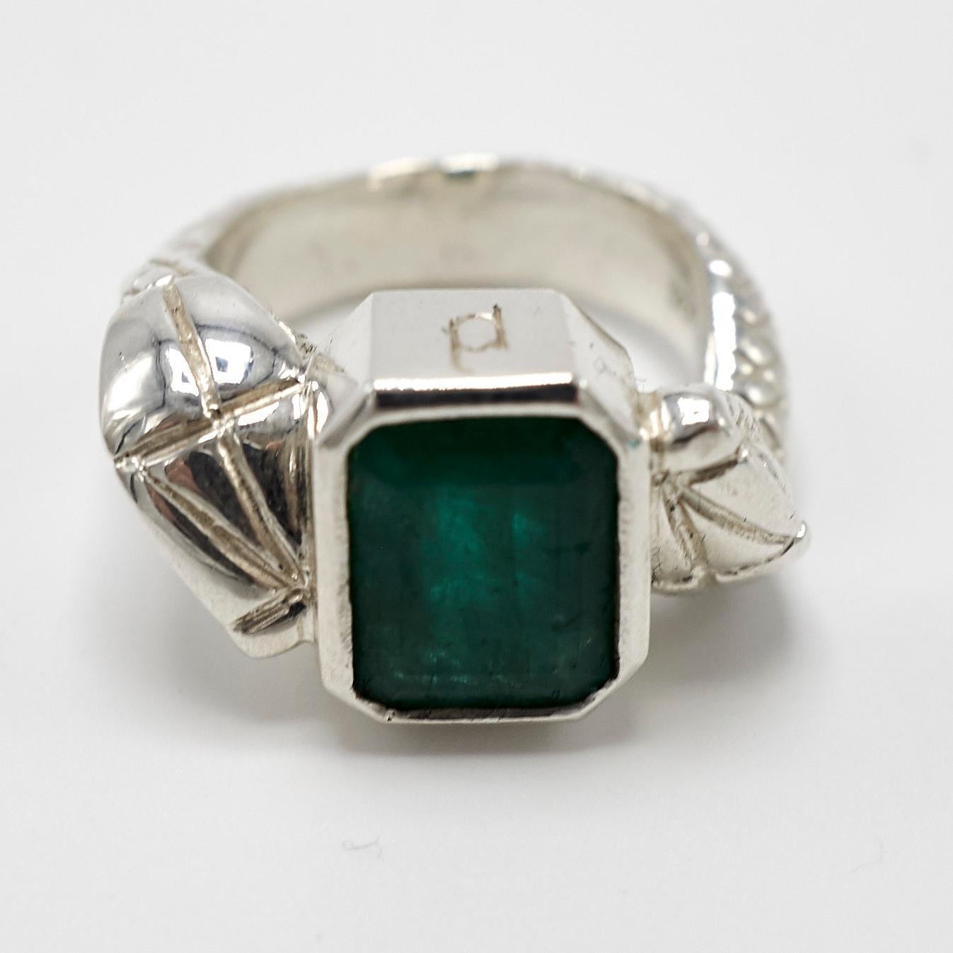 snake ring emerald