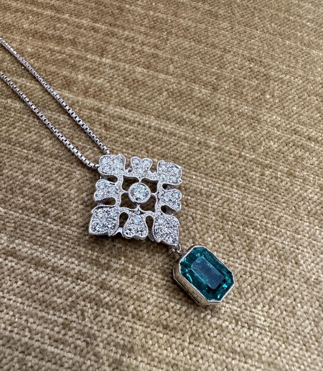 Emerald Drop and Diamond Pendant Necklace in Platinum In Excellent Condition For Sale In La Jolla, CA