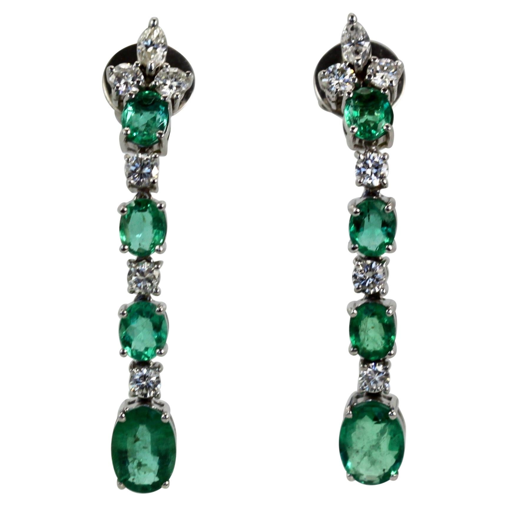 Emerald Drop Dangle Earrings 5 Carats 18K For Sale