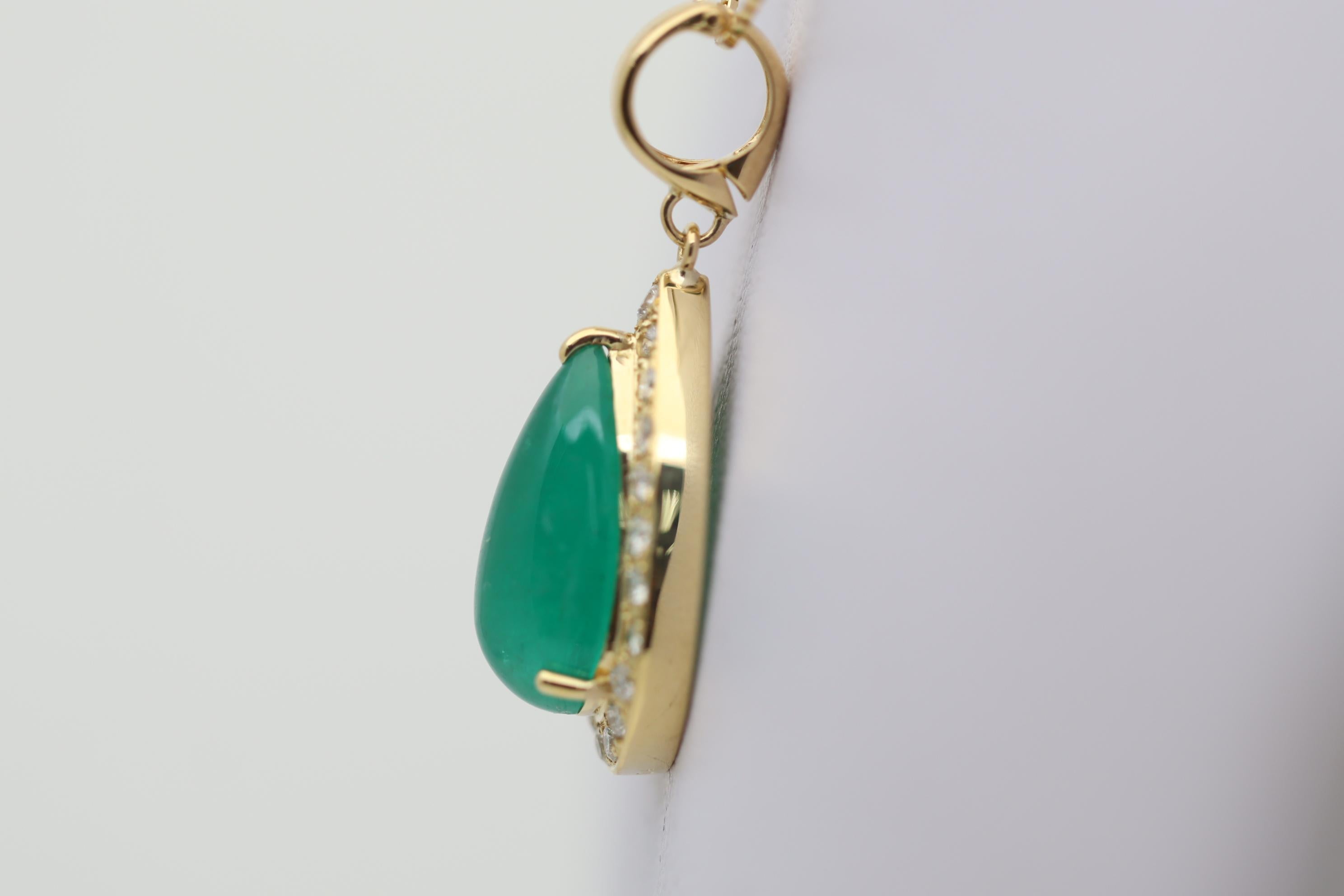 Women's Emerald Drop Diamond Gold Pendant For Sale