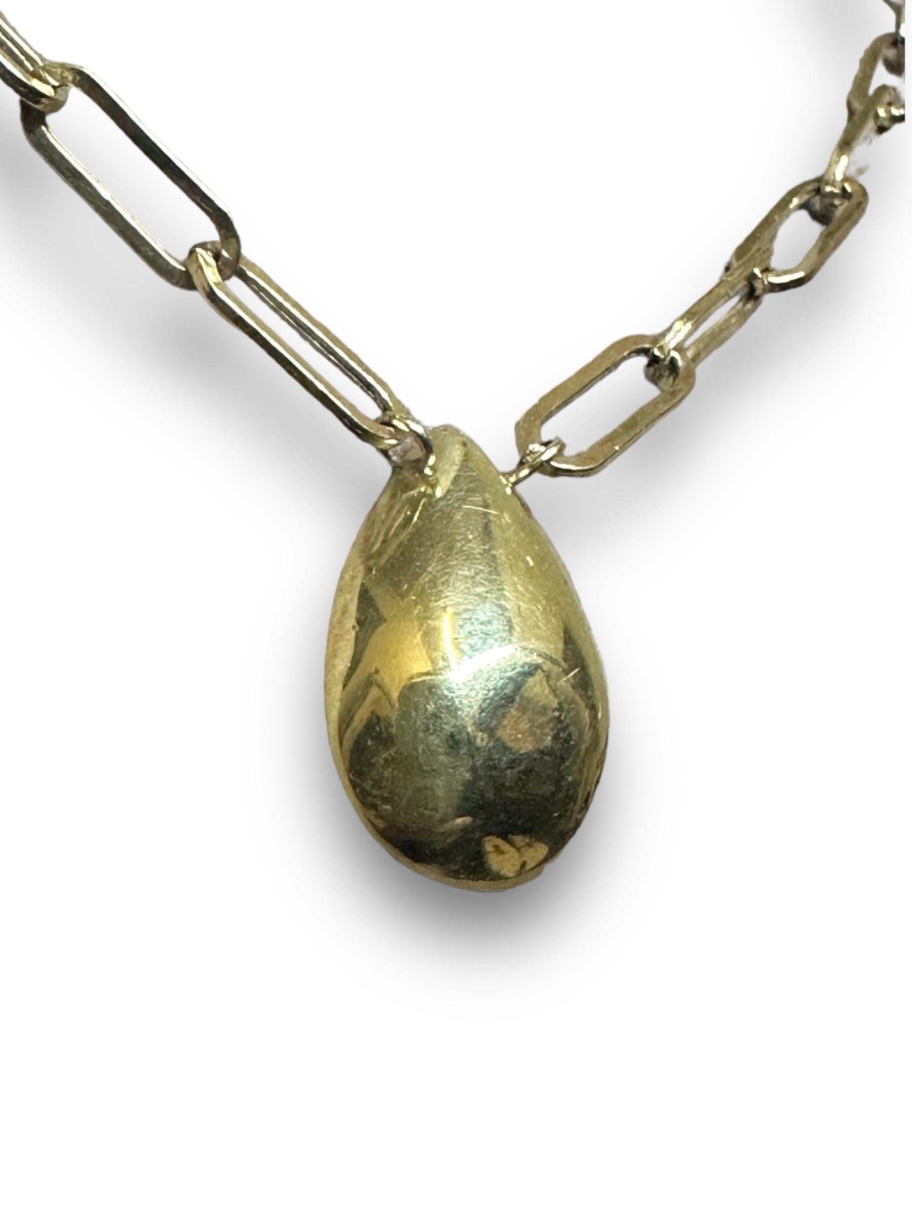 Pear Cut Emerald Drop Pear Shape 2.7 Carats Paper Clip Necklace For Sale