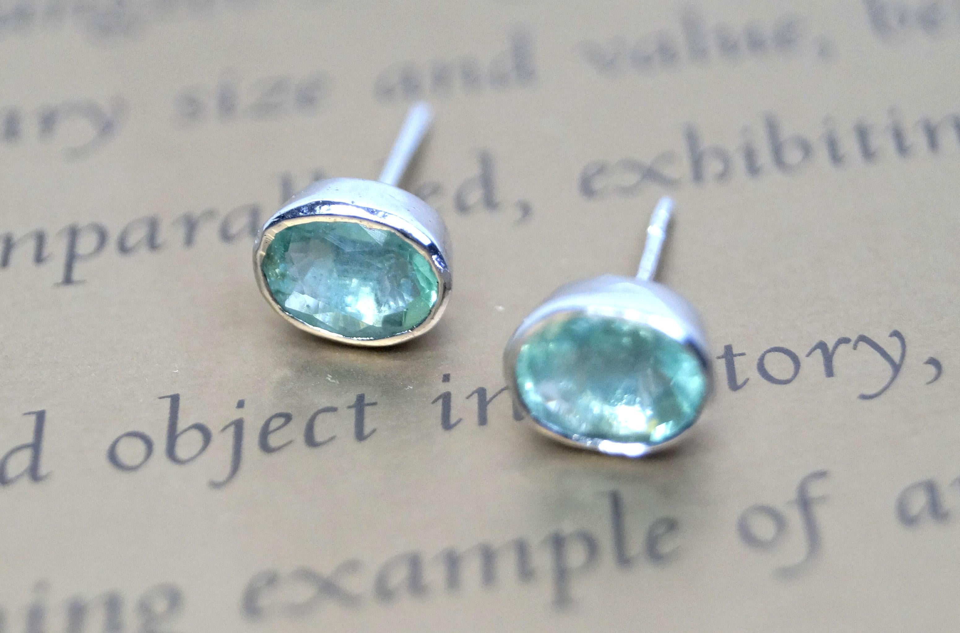Boucles d'oreilles en argent sterling 925 avec meraude certifie 3,10 carats Neuf - En vente à Delhi, DL