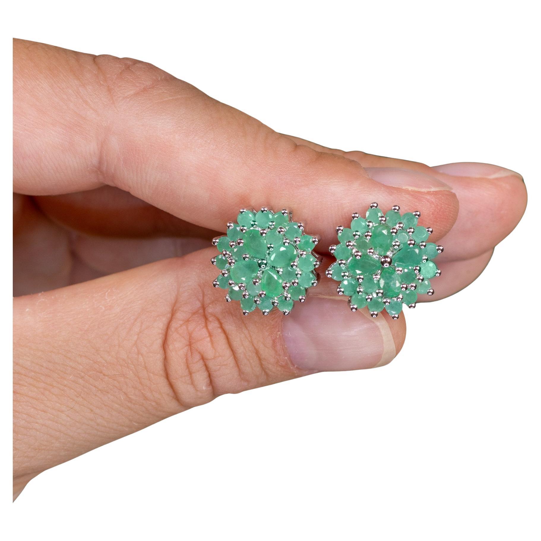 Orecchini con smeraldo da 2,3 carati in argento sterling