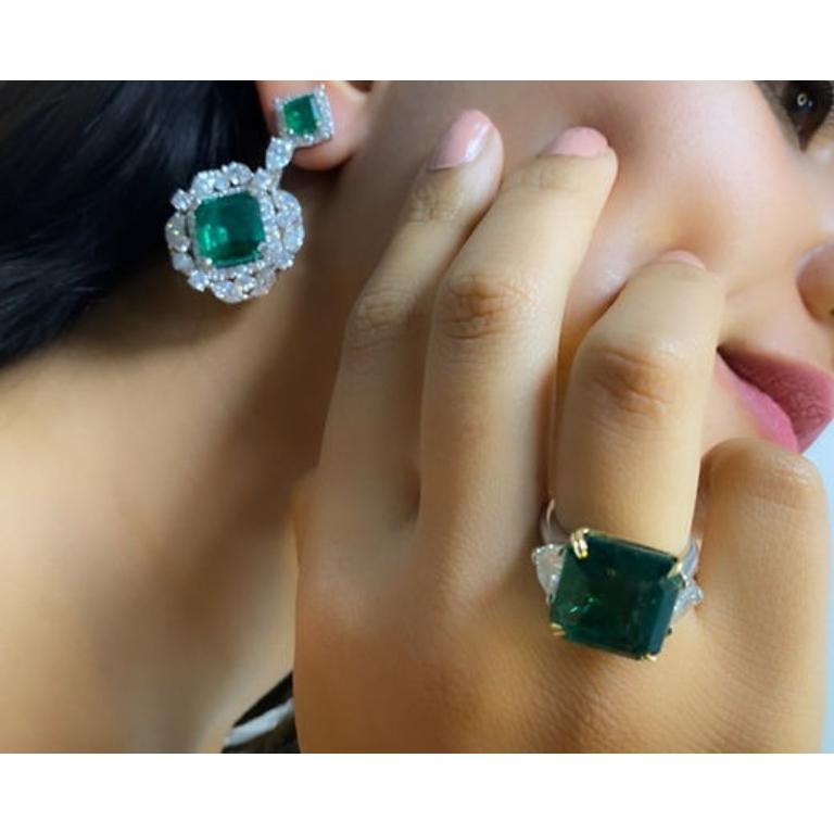 Smaragd-Ohrringe 24,56 Karat im Zustand „Neu“ im Angebot in New York, NY