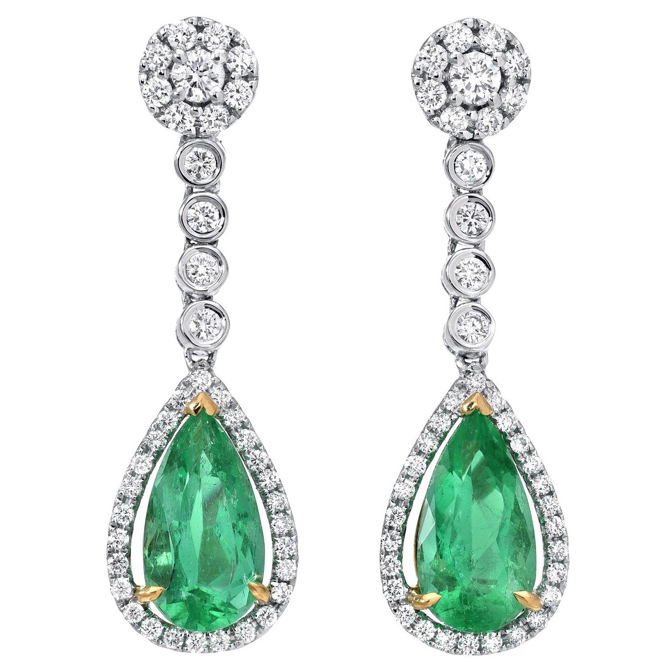 Colombian Emerald Earrings 4.61 Carats 