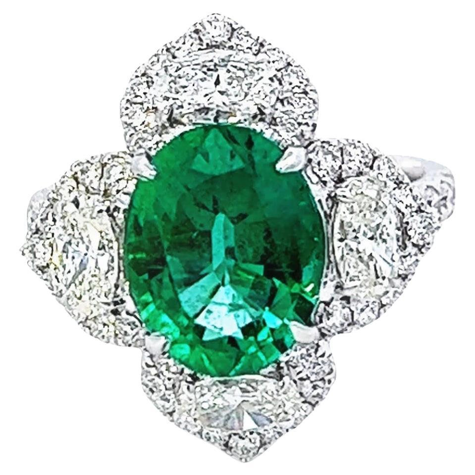 Emerald elegance diamond ring