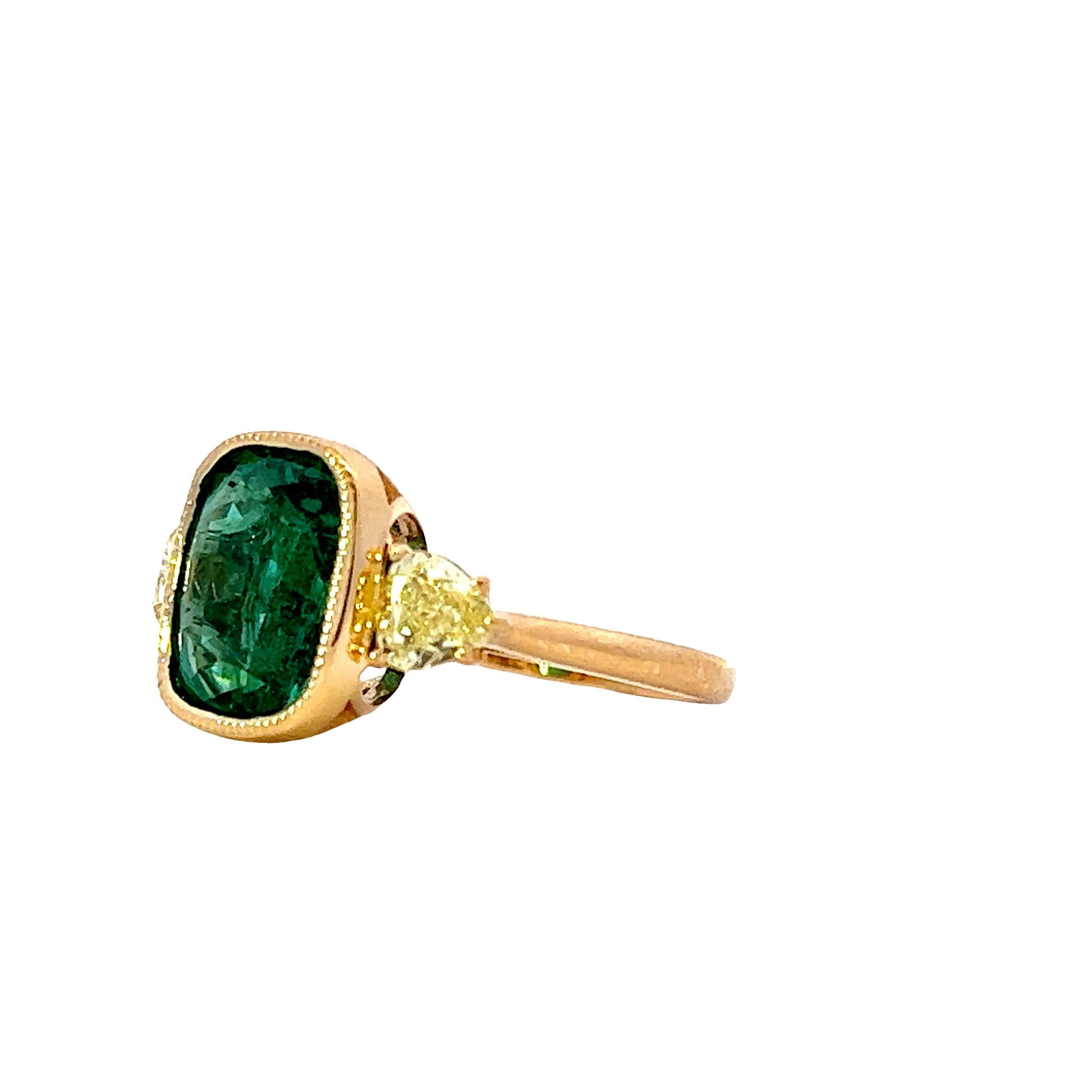 Smaragdverzauberter Diamantring Damen im Angebot