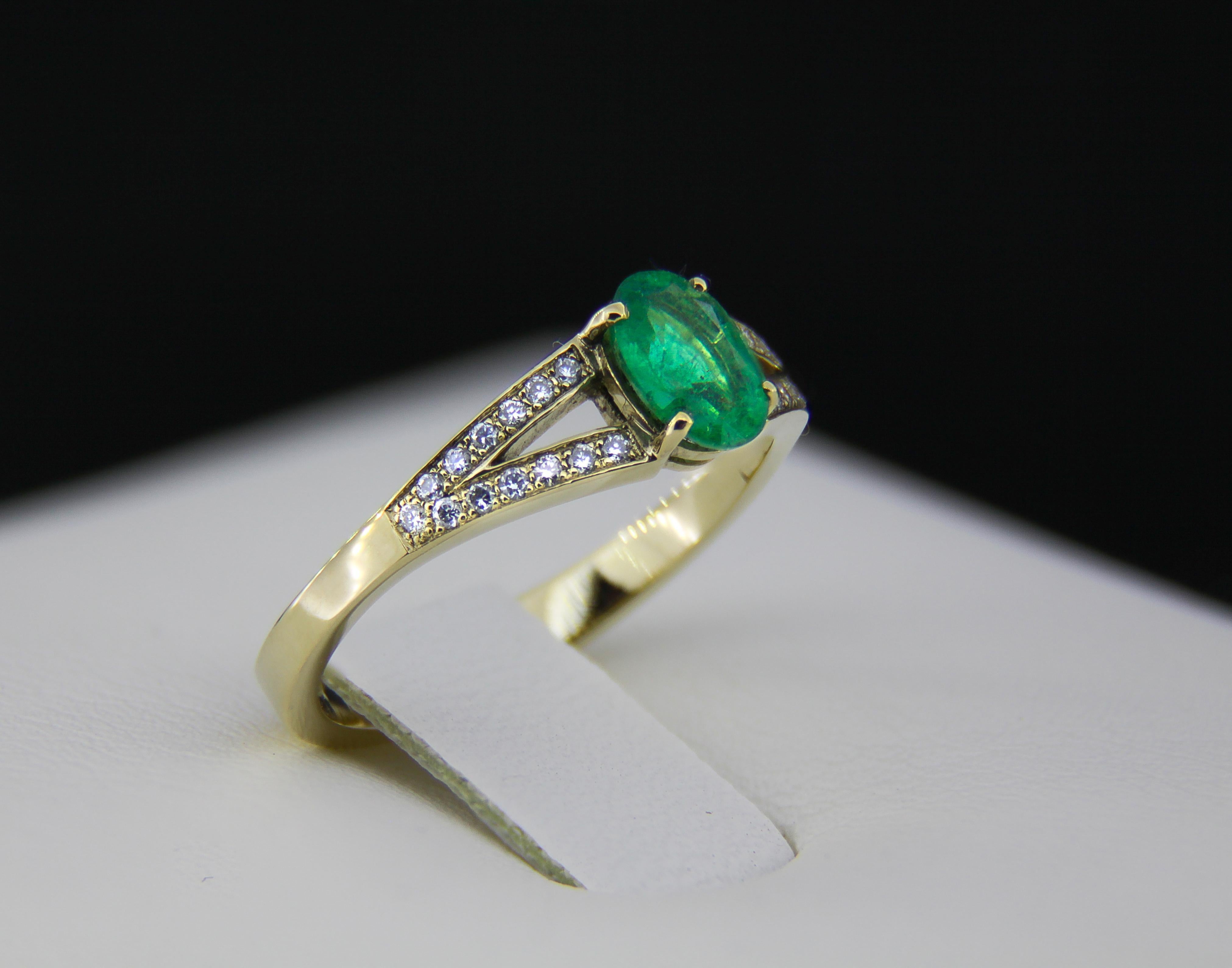 For Sale:  Emerald engagement 14k gold ring 12