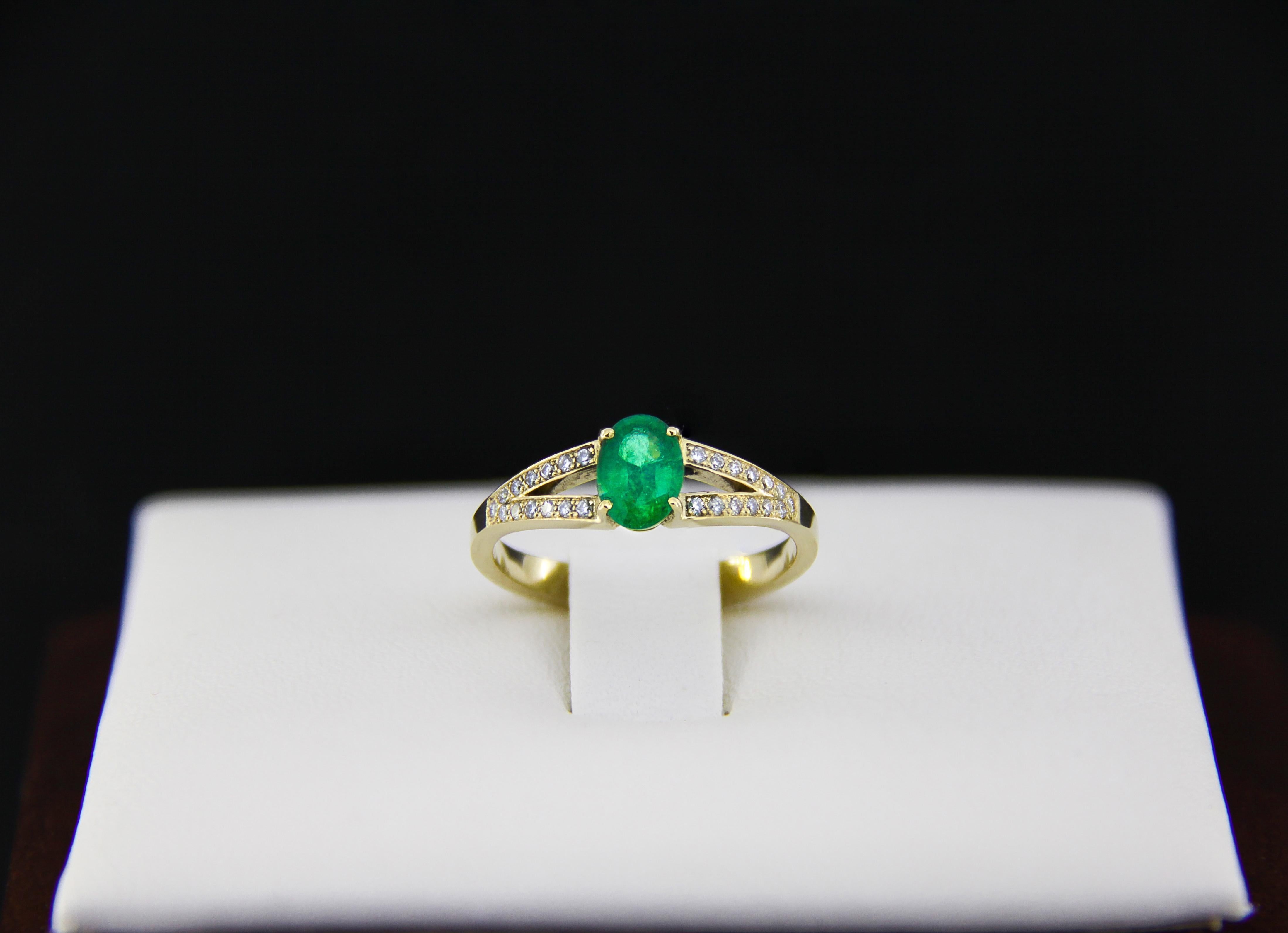 For Sale:  Emerald engagement 14k gold ring 7