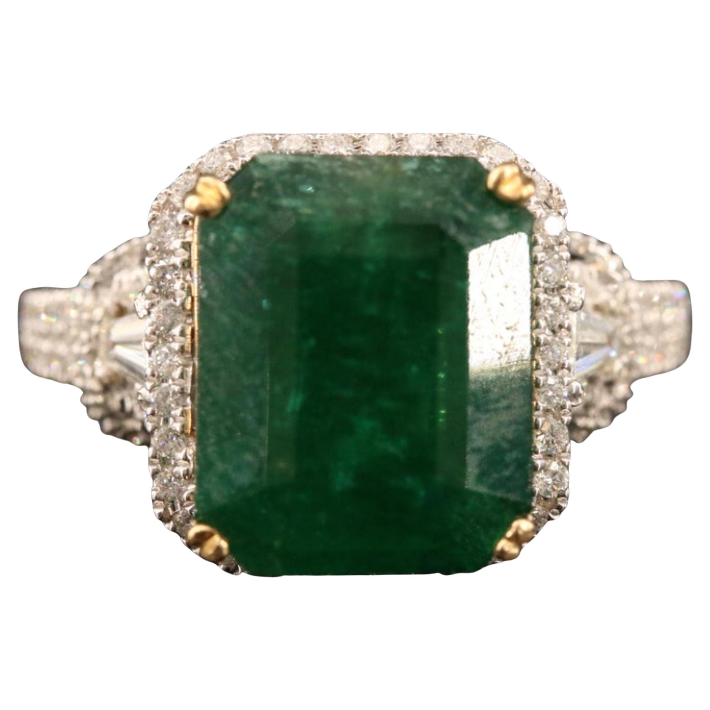 For Sale:  Art Deco 6 CT Natural Emerald Diamond Engagement Ring in 18K Gold, Cocktail Ring
