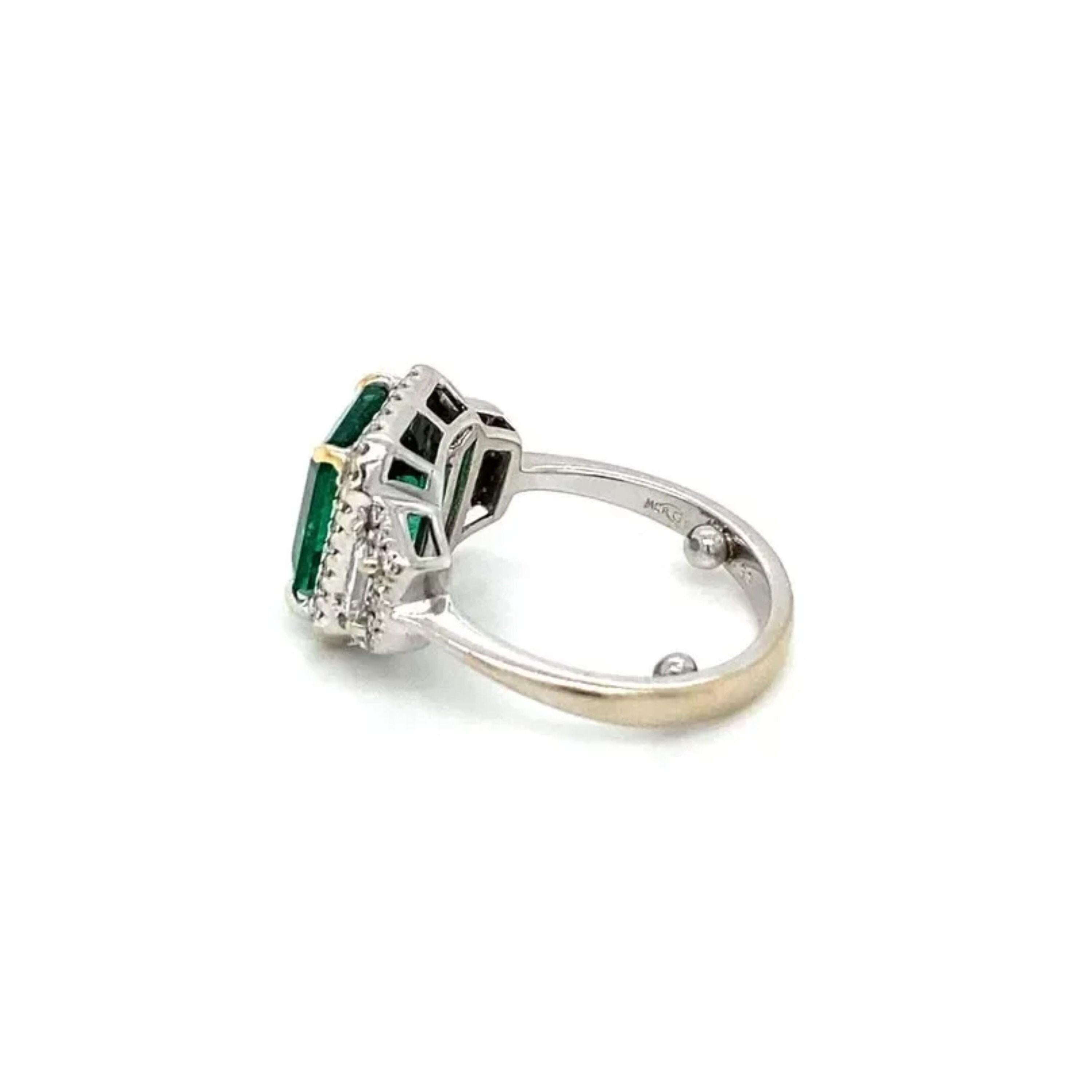 For Sale:  Emerald Engagement Ring, Emerald Cut Emerald Wedding Ring 3