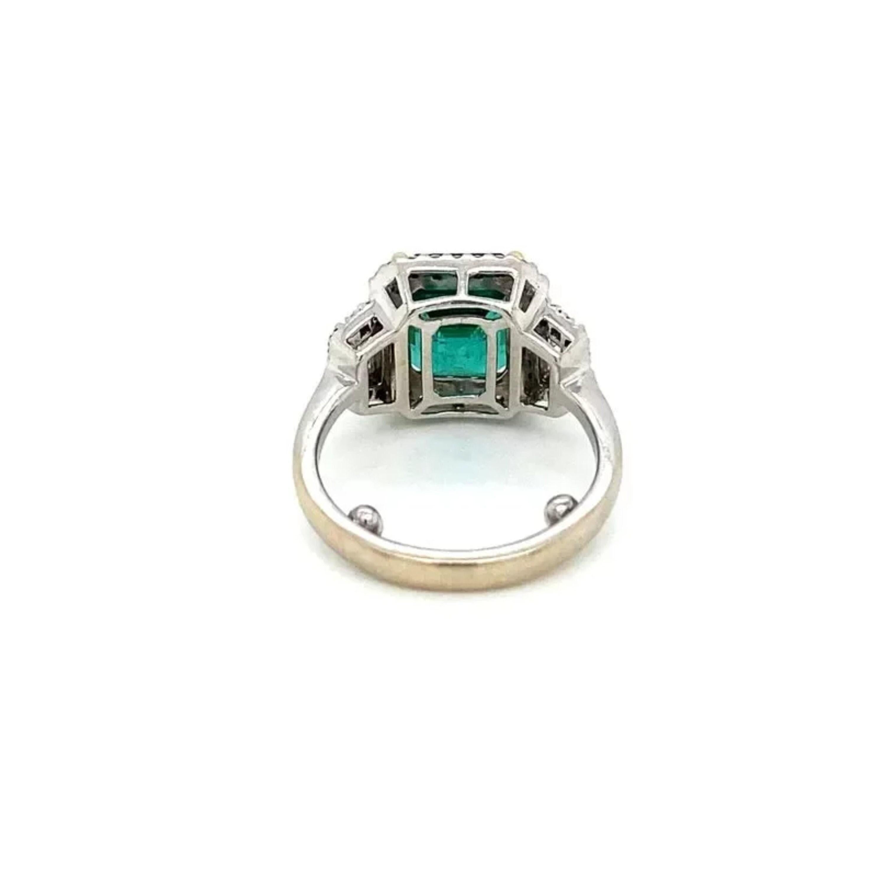 For Sale:  Emerald Engagement Ring, Emerald Cut Emerald Wedding Ring 5
