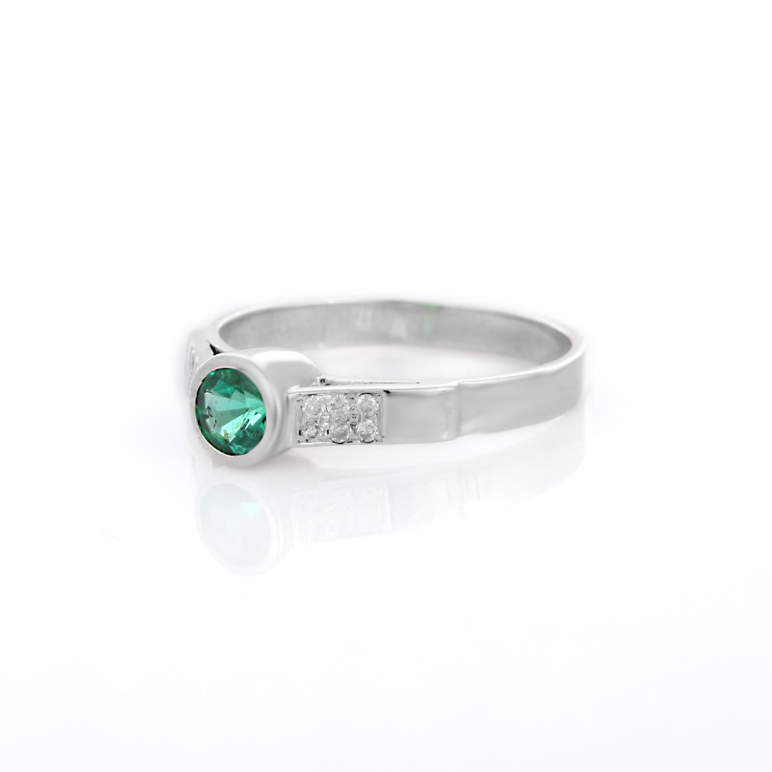 For Sale:  Emerald Engagement Ring with Diamonds in 18K White Gold 3