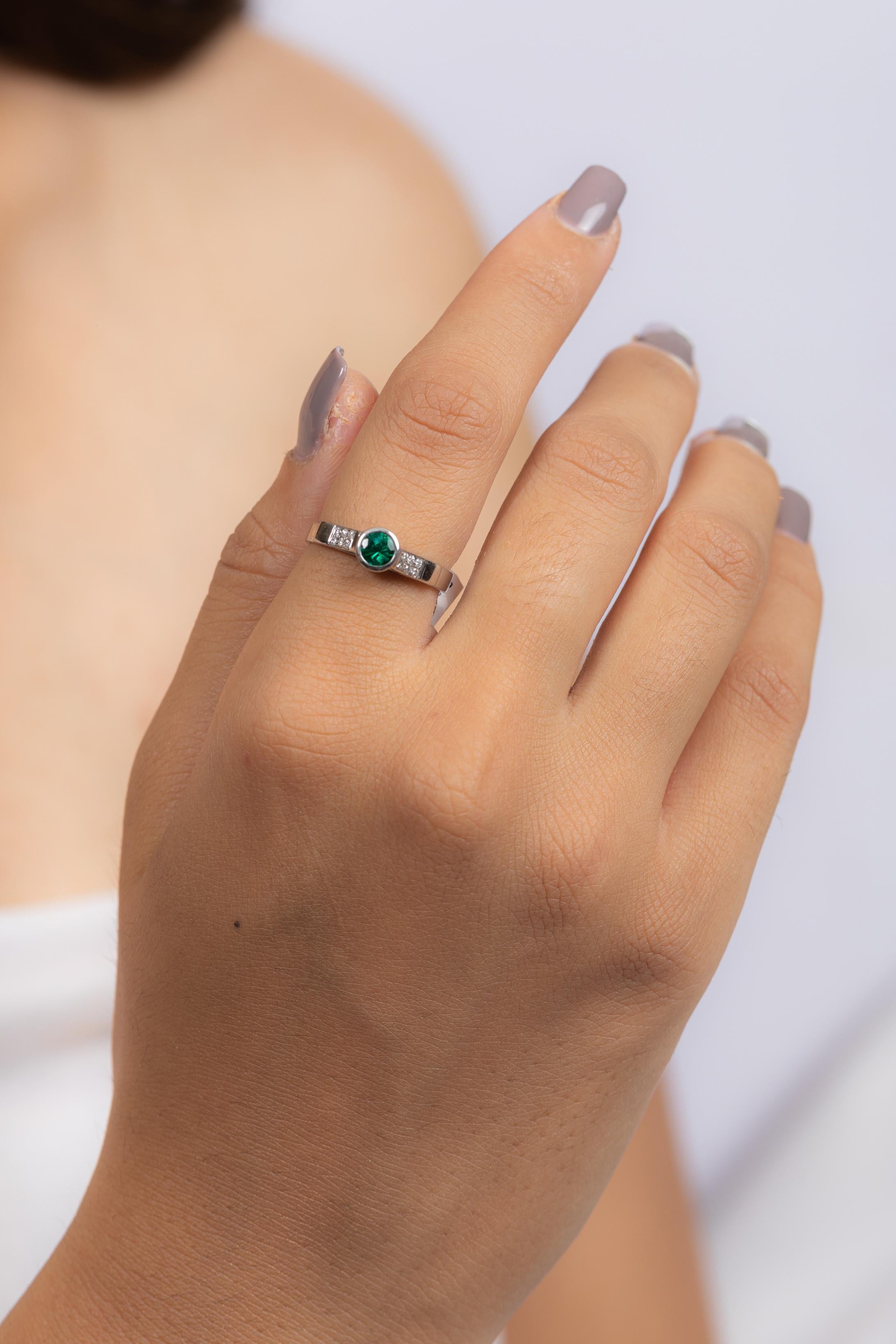 For Sale:  Emerald Engagement Ring with Diamonds in 18K White Gold  6