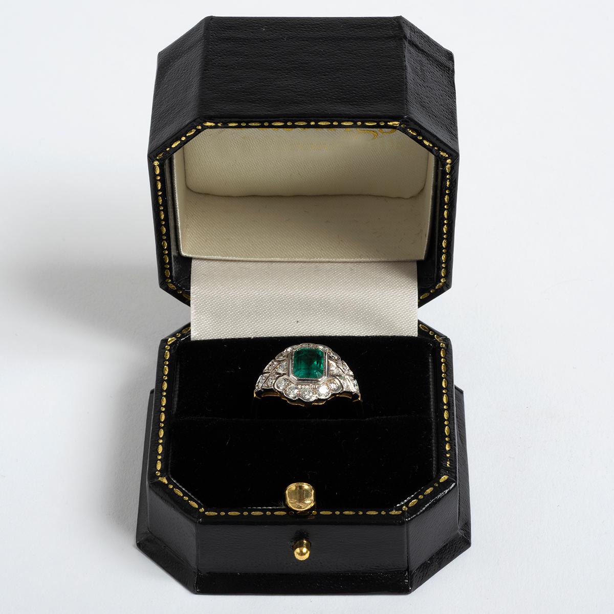 Women's or Men's Emerald (est 1.20ct) & Diamond (est .60ct) Cluster Ring, 18K Yellow Gold ... For Sale