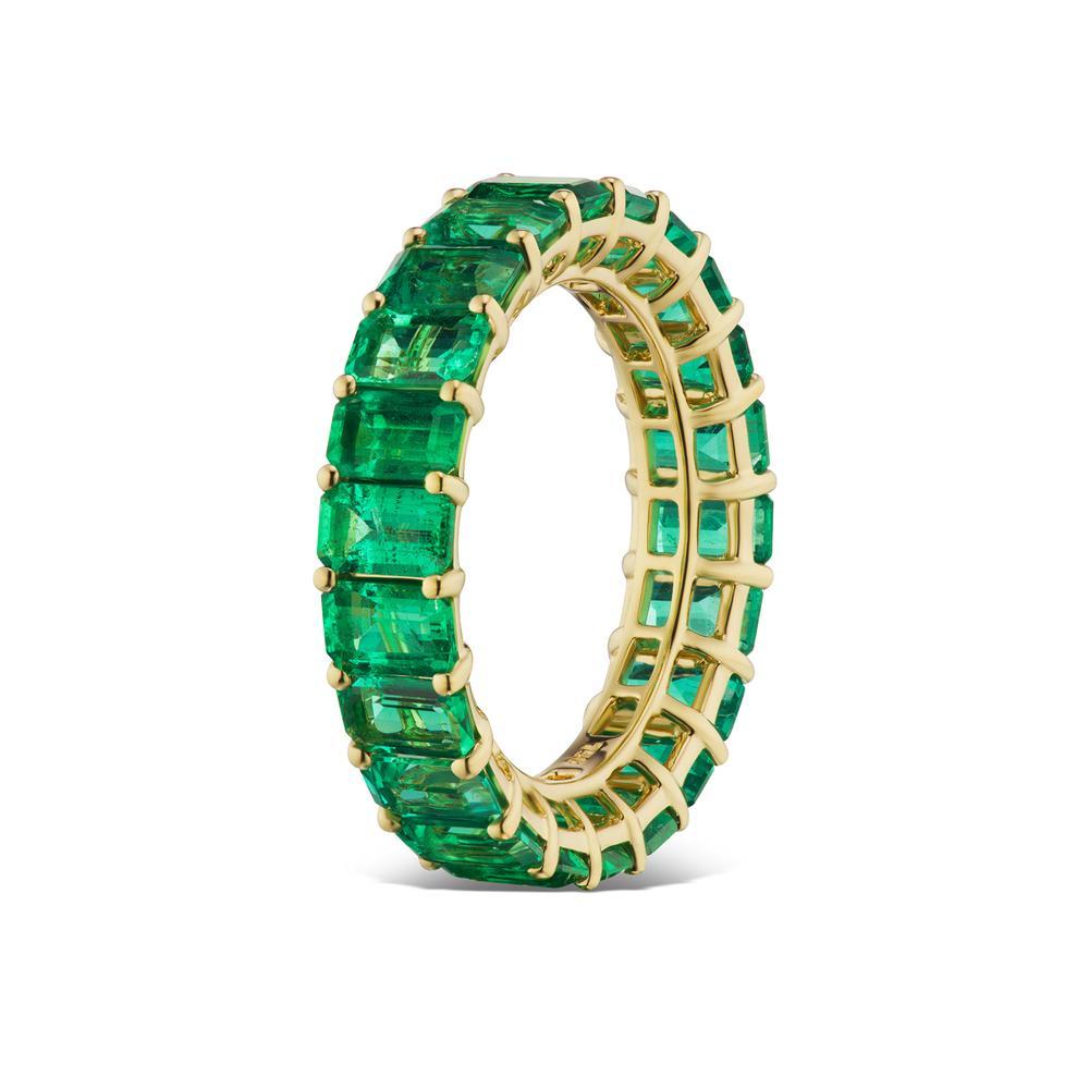 Smaragd Ewigkeitsring aus 18 Karat Gelbgold von RayazTakat (Moderne)
