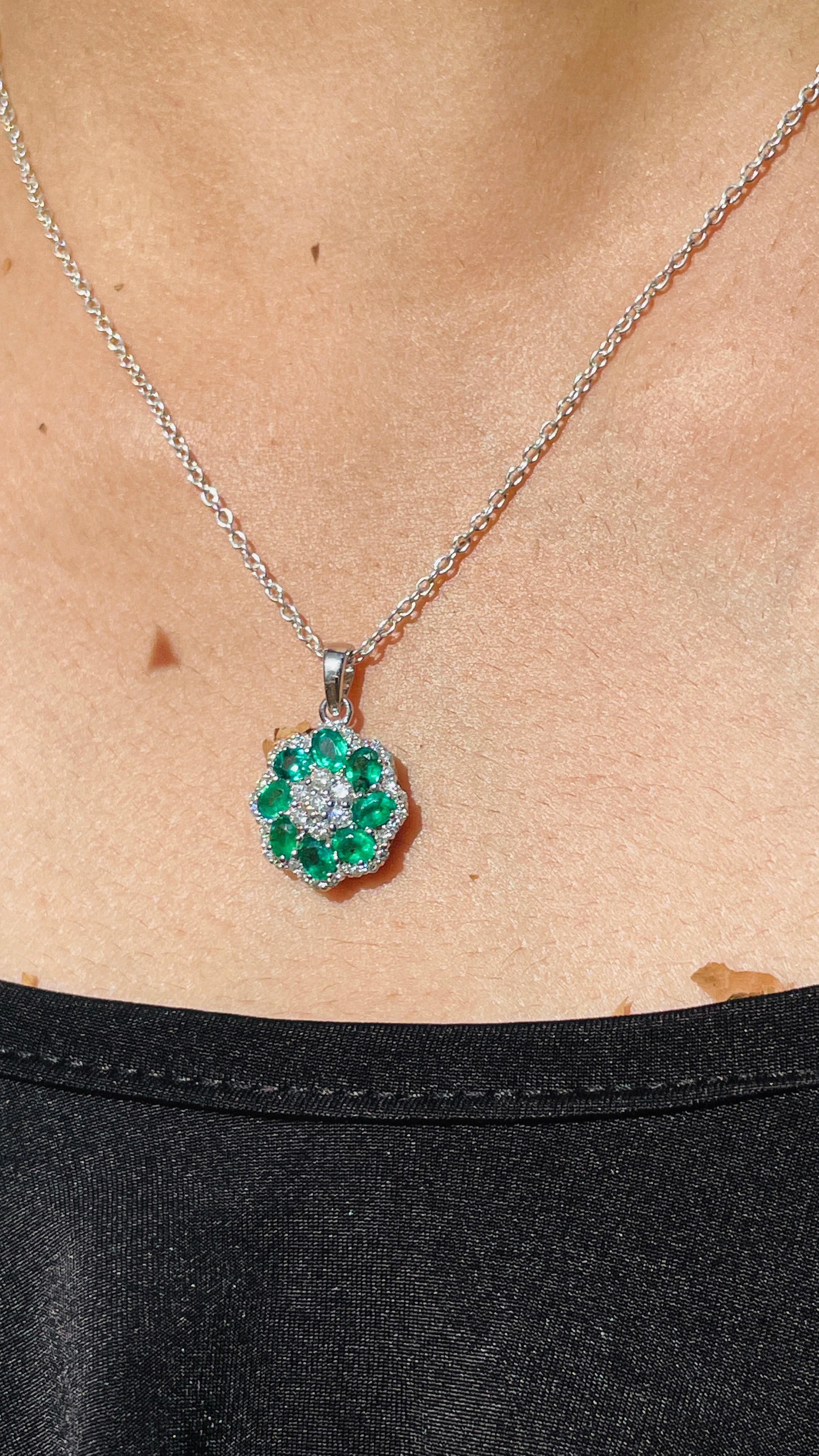 Emerald Floral Pendant in 18K White Gold with Diamonds In New Condition For Sale In Houston, TX