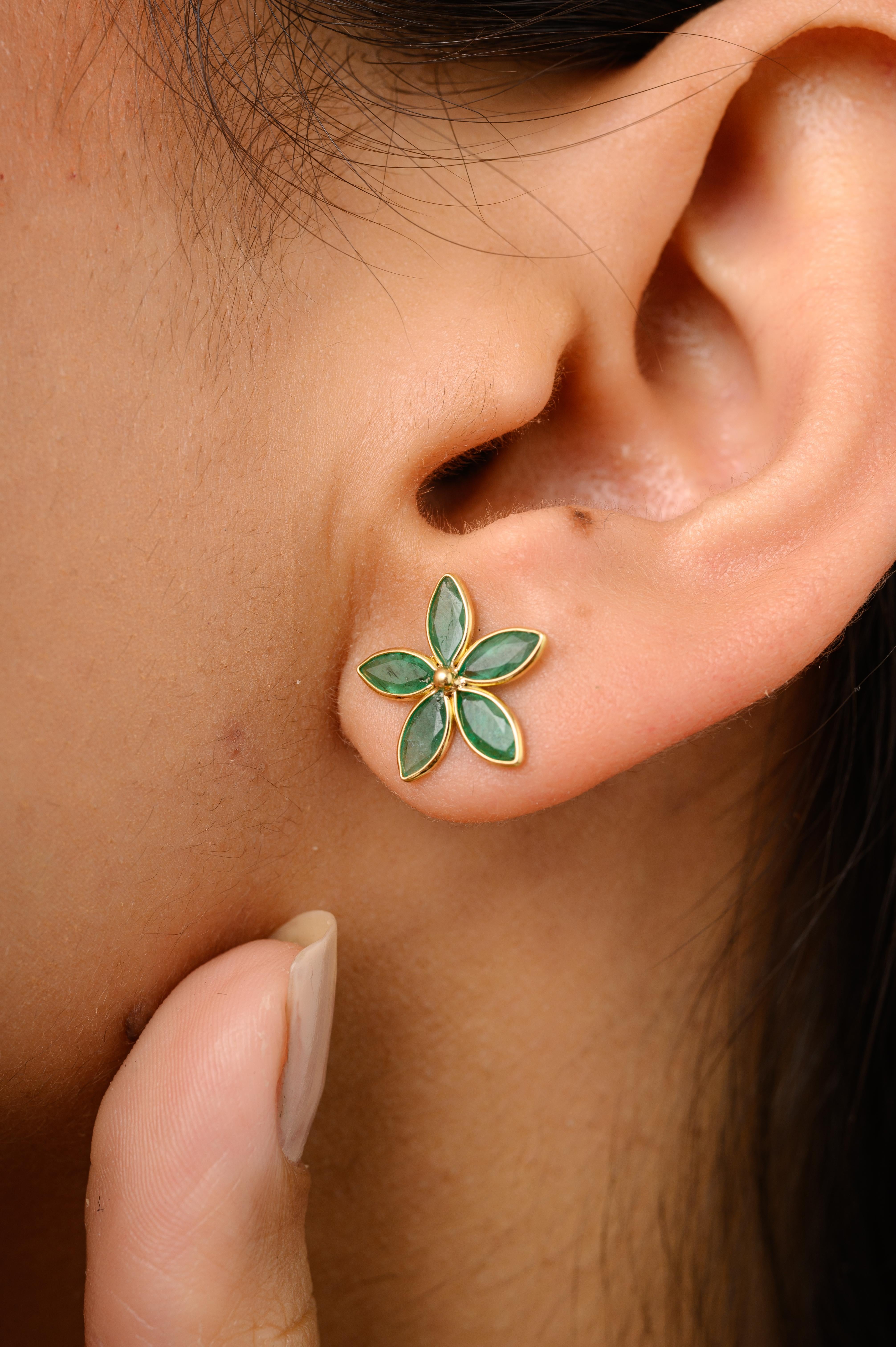 Marquise Cut Emerald Flower Everyday Stud Earrings for May Born in 18k Yellow Gold For Sale